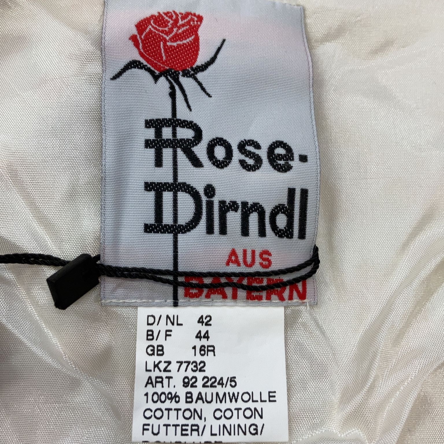 Rose-Dirndl