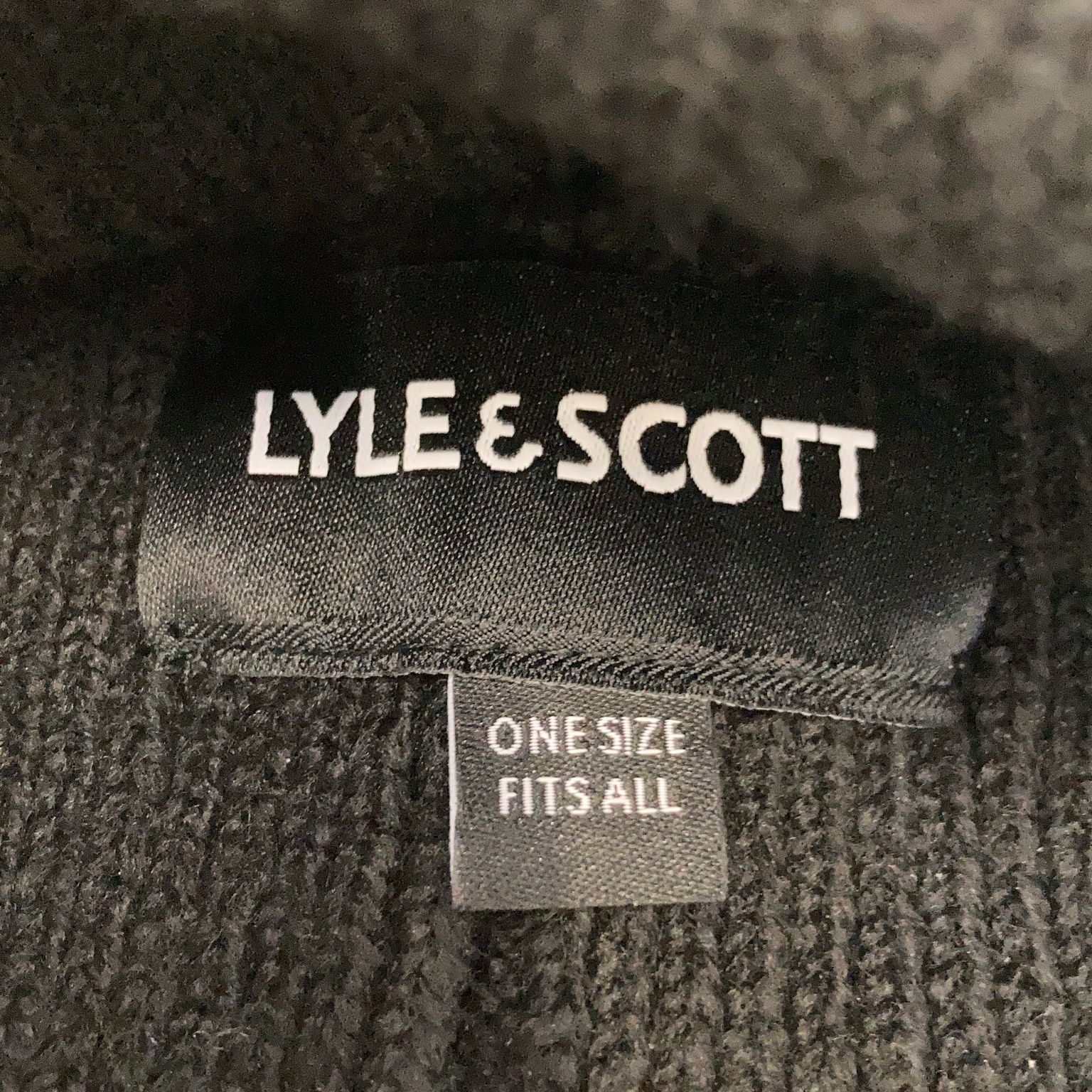 Lyle  Scott