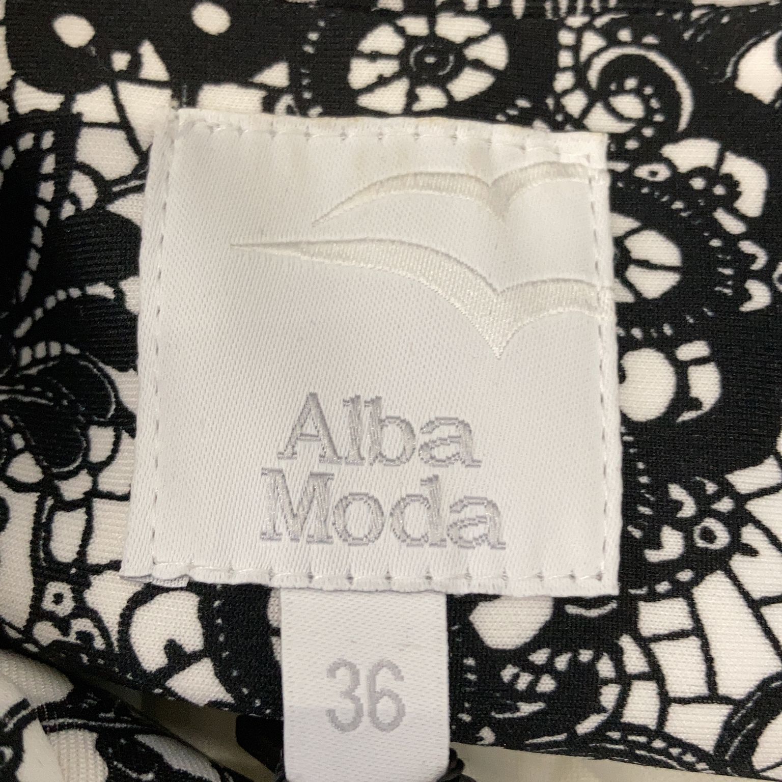 Alba Moda