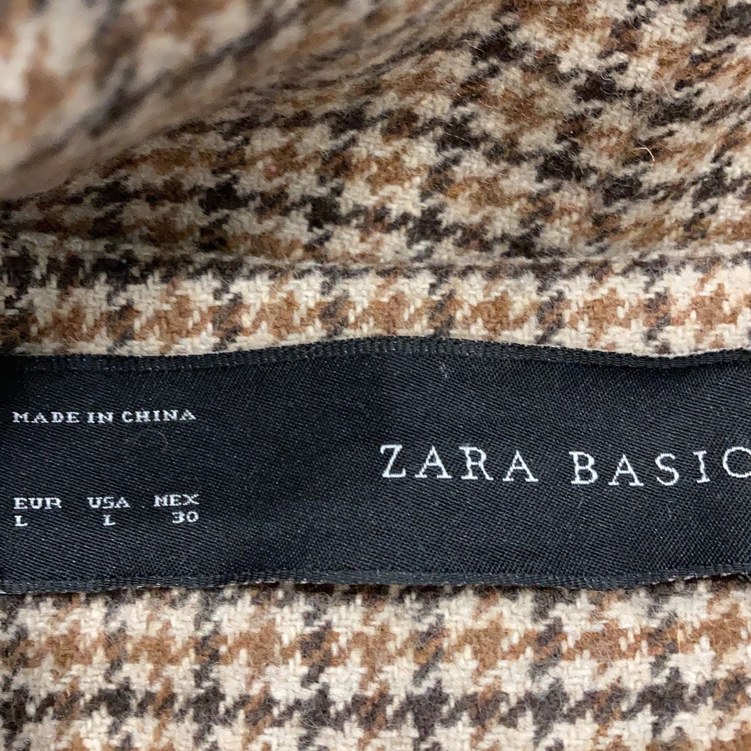 Zara Basic