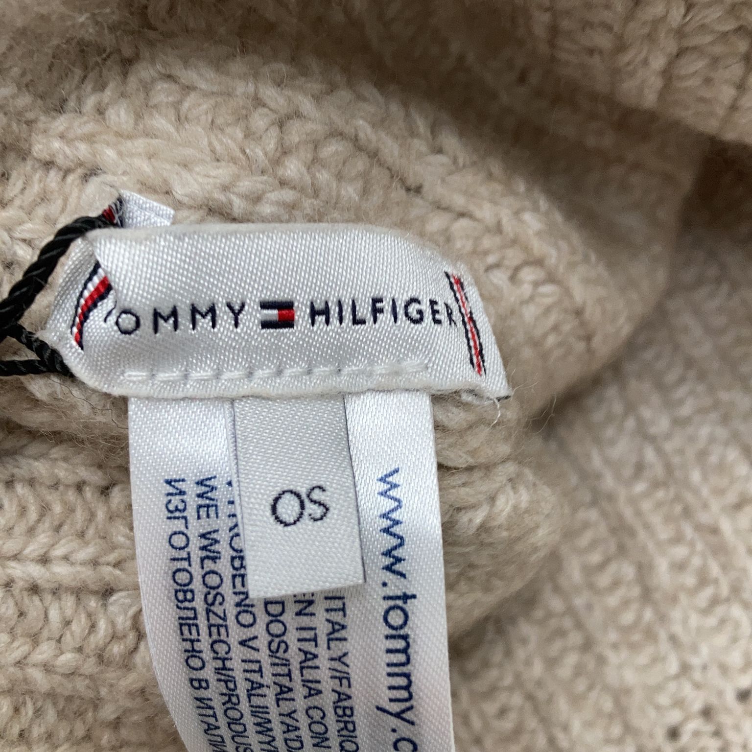 Tommy Hilfiger