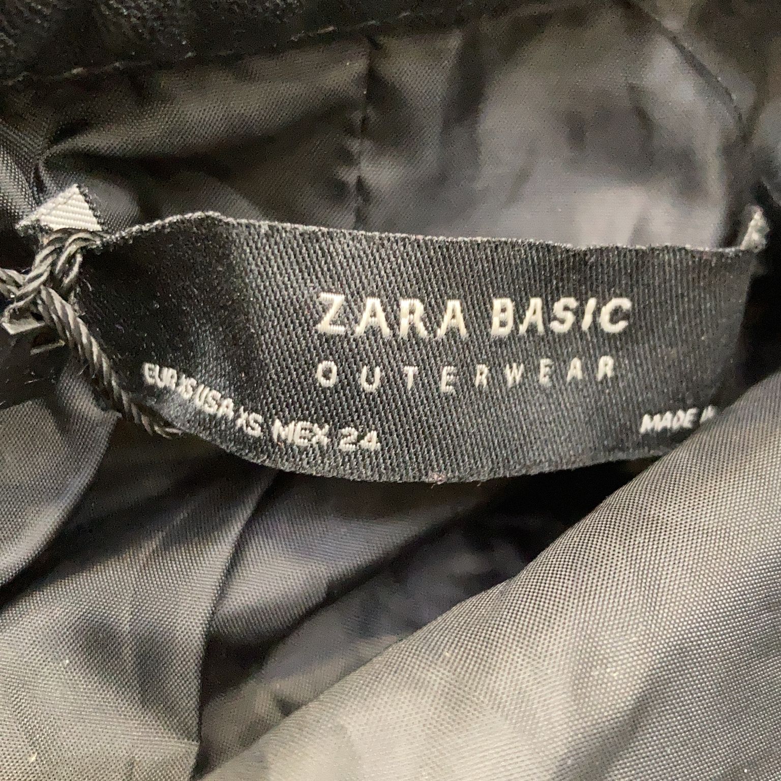 Zara Basic