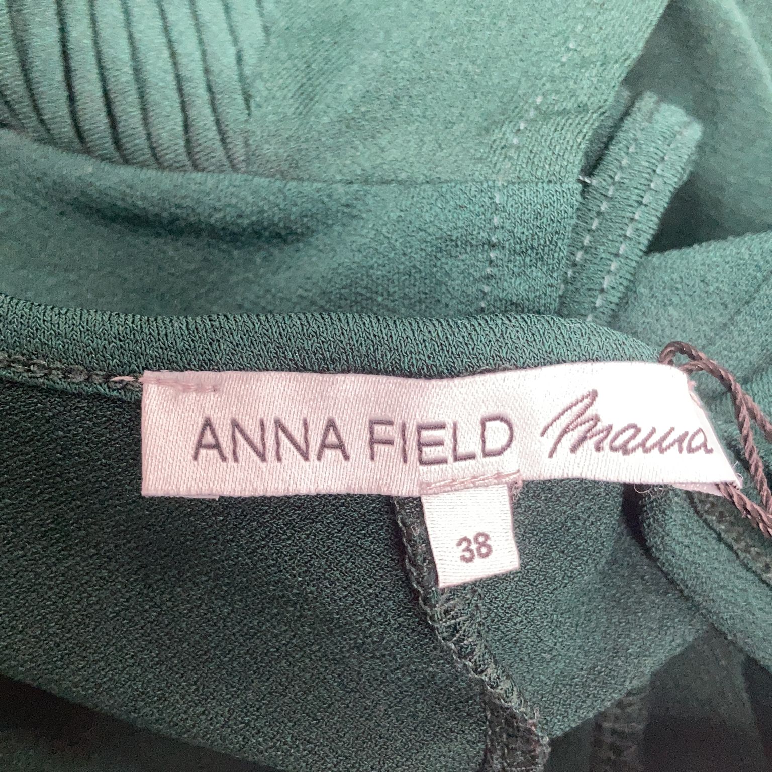 Anna Field