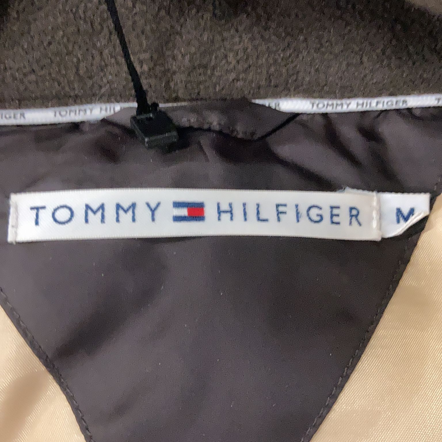 Tommy Hilfiger