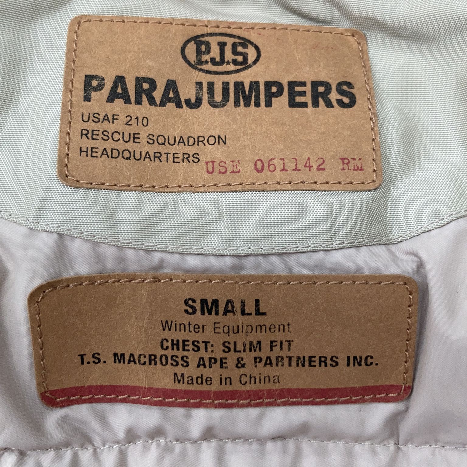 Parajumpers