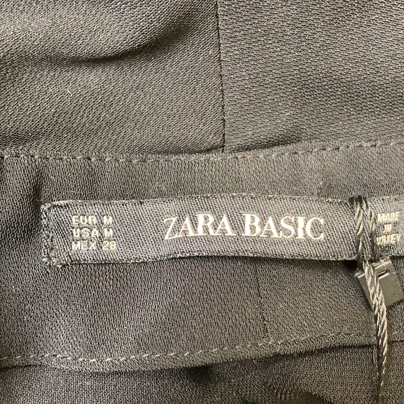 Zara Basic