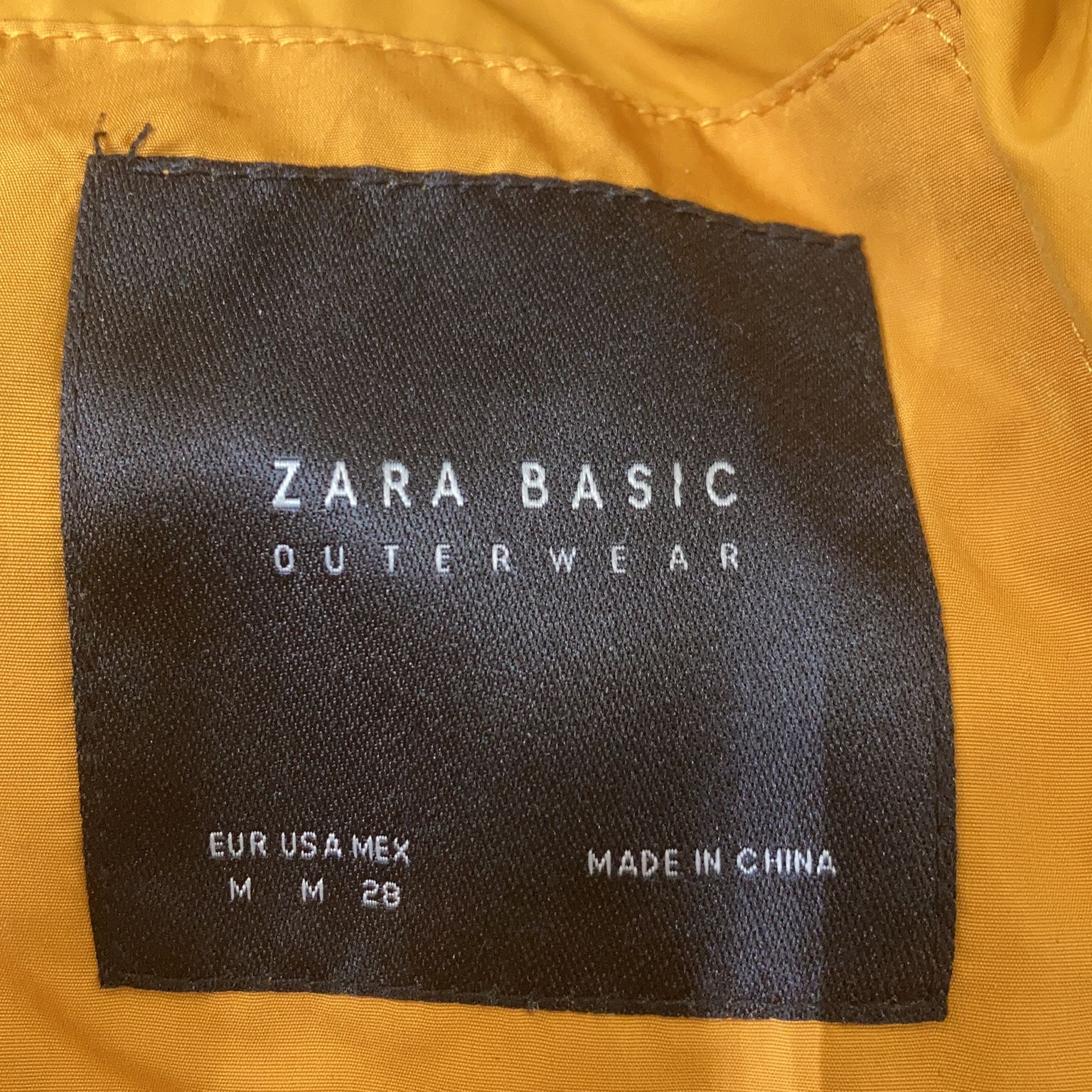 Zara Basic