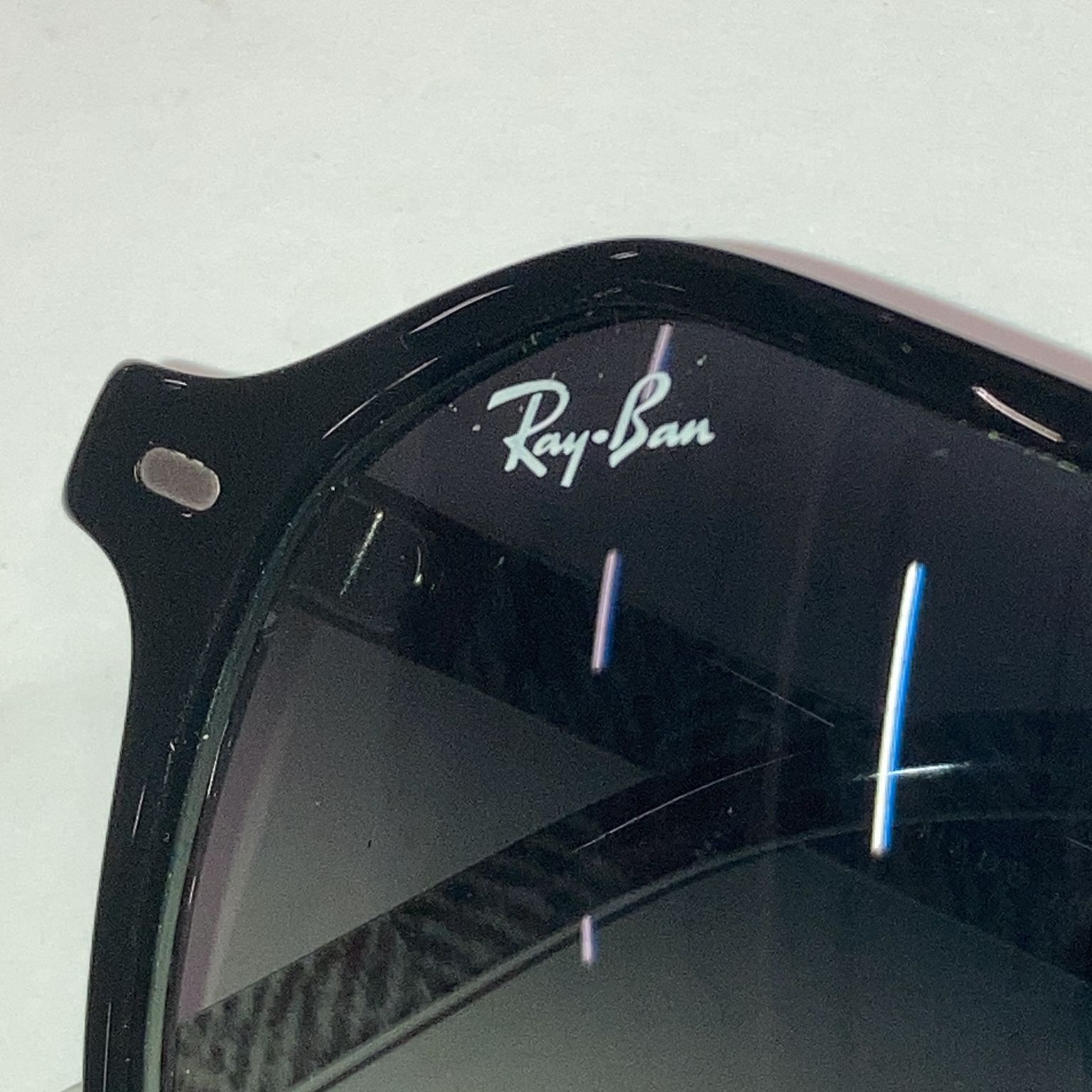 Ray-Ban