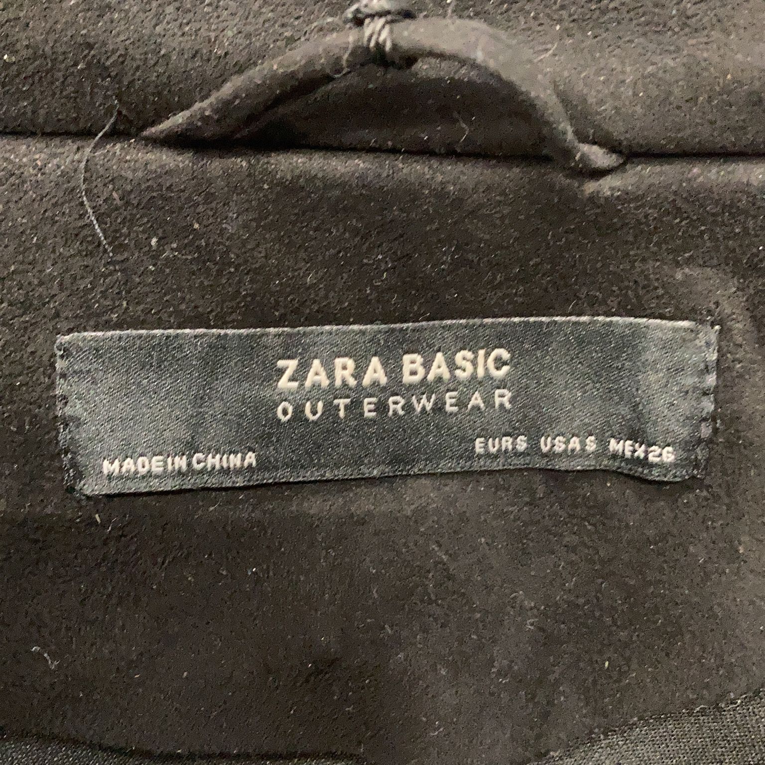 Zara Basic