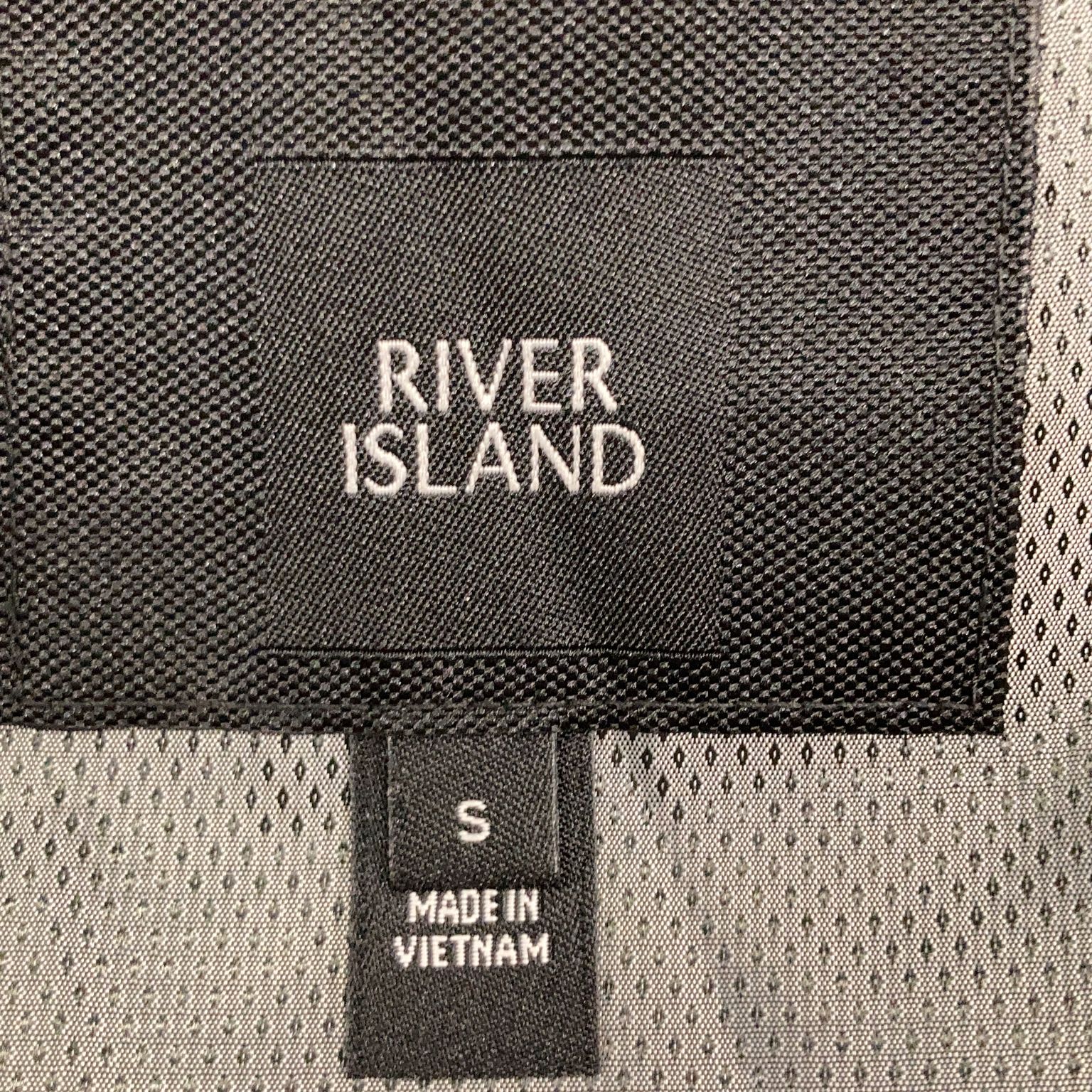 River Island