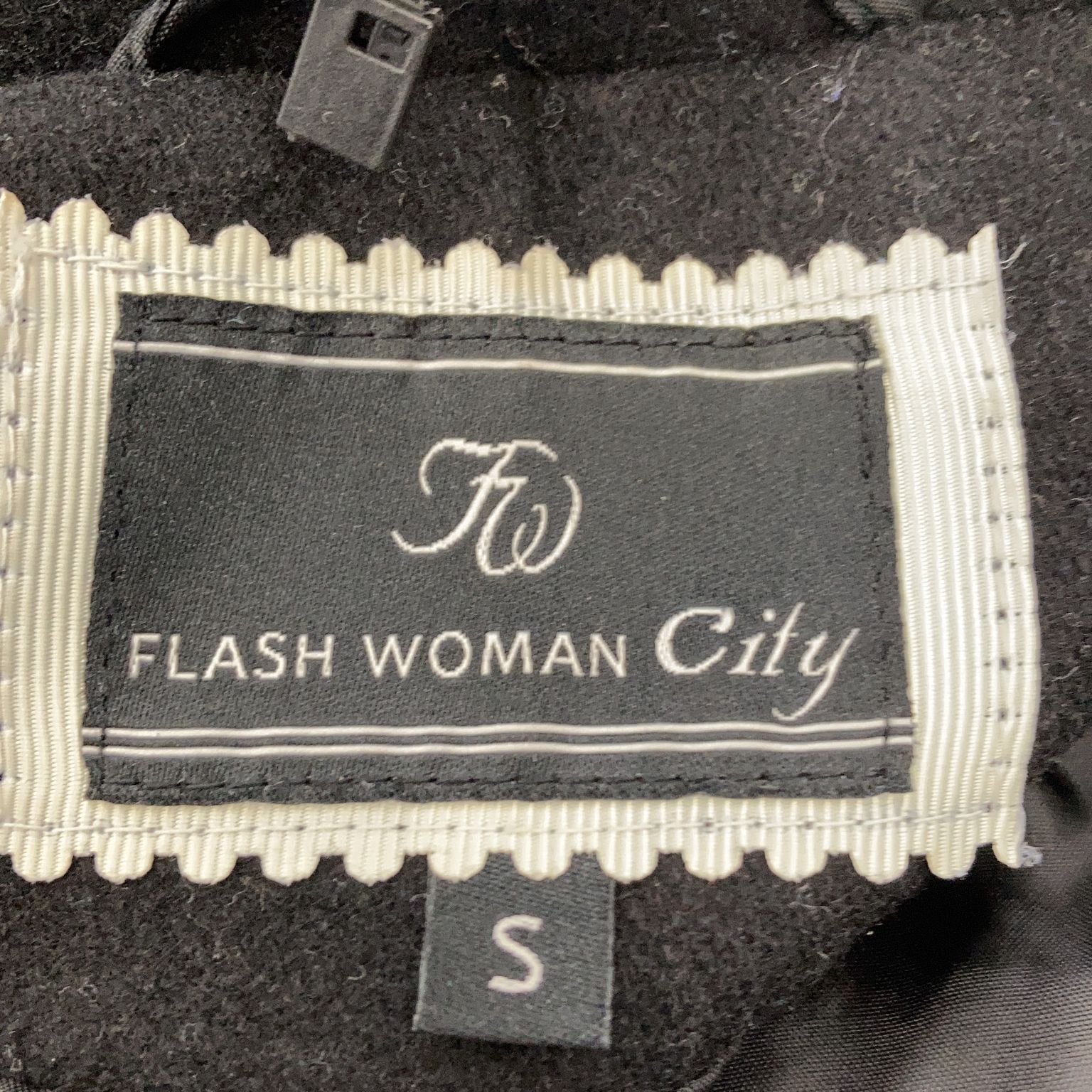 Flash Woman City