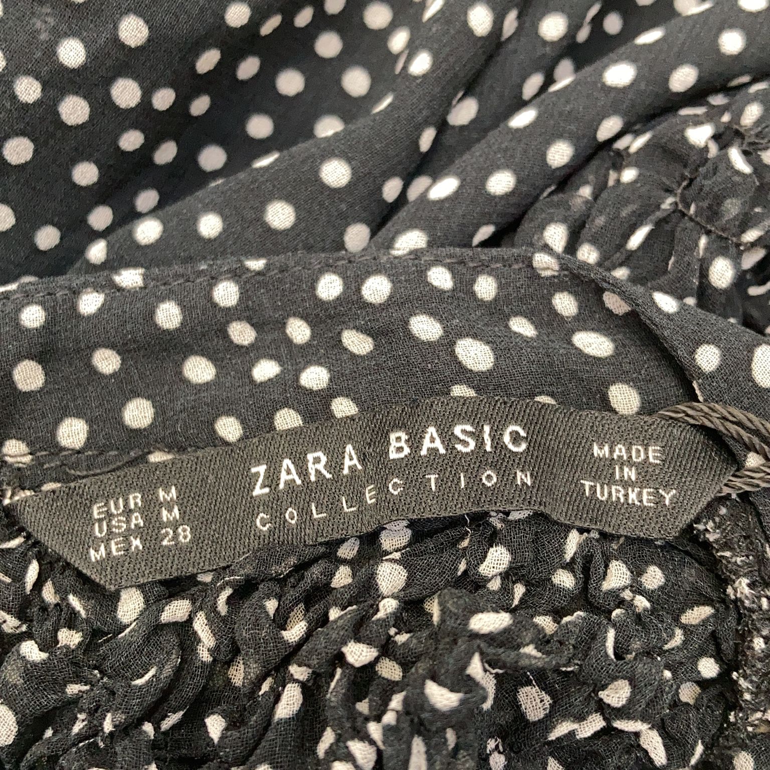 Zara Basic