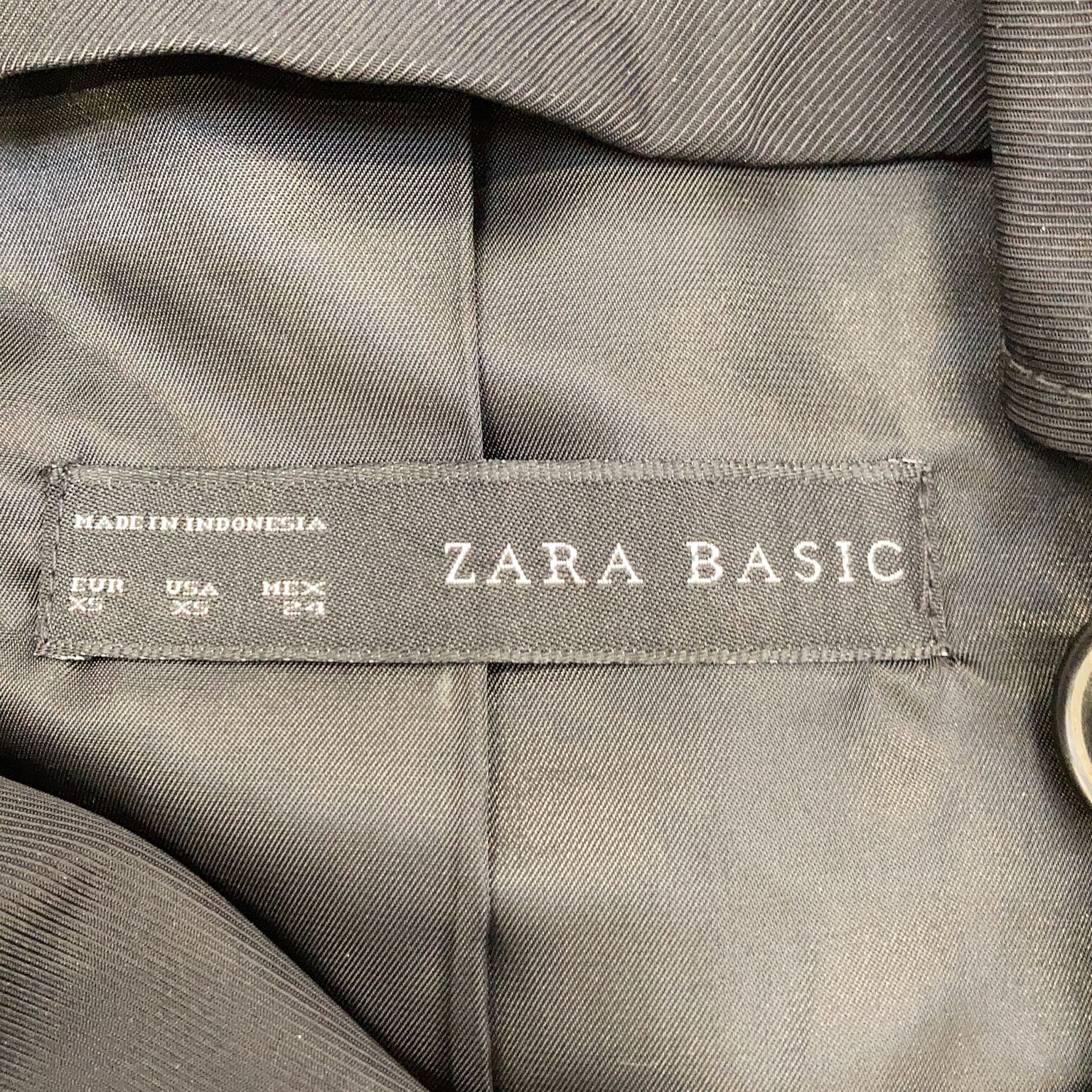 Zara Basic