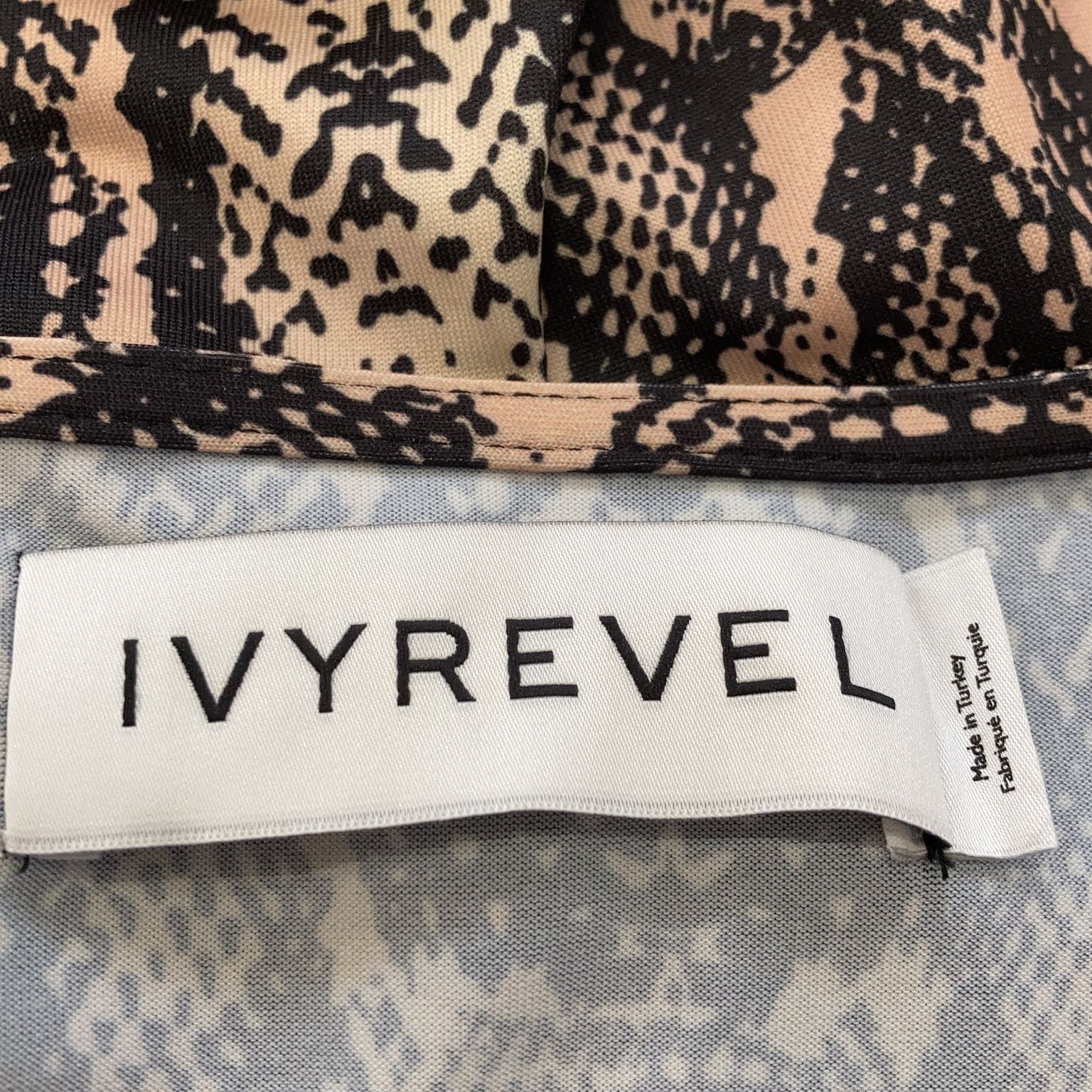 Ivyrevel