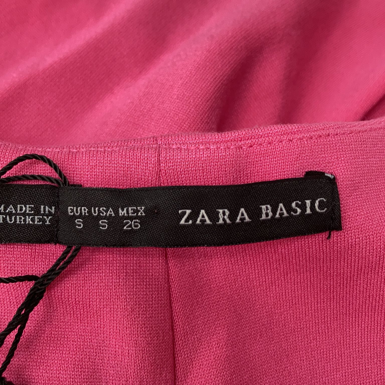 Zara Basic