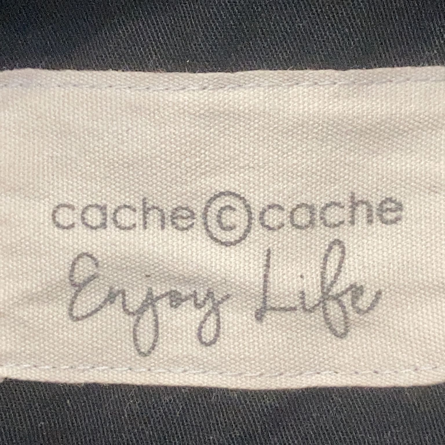 Cache Cache