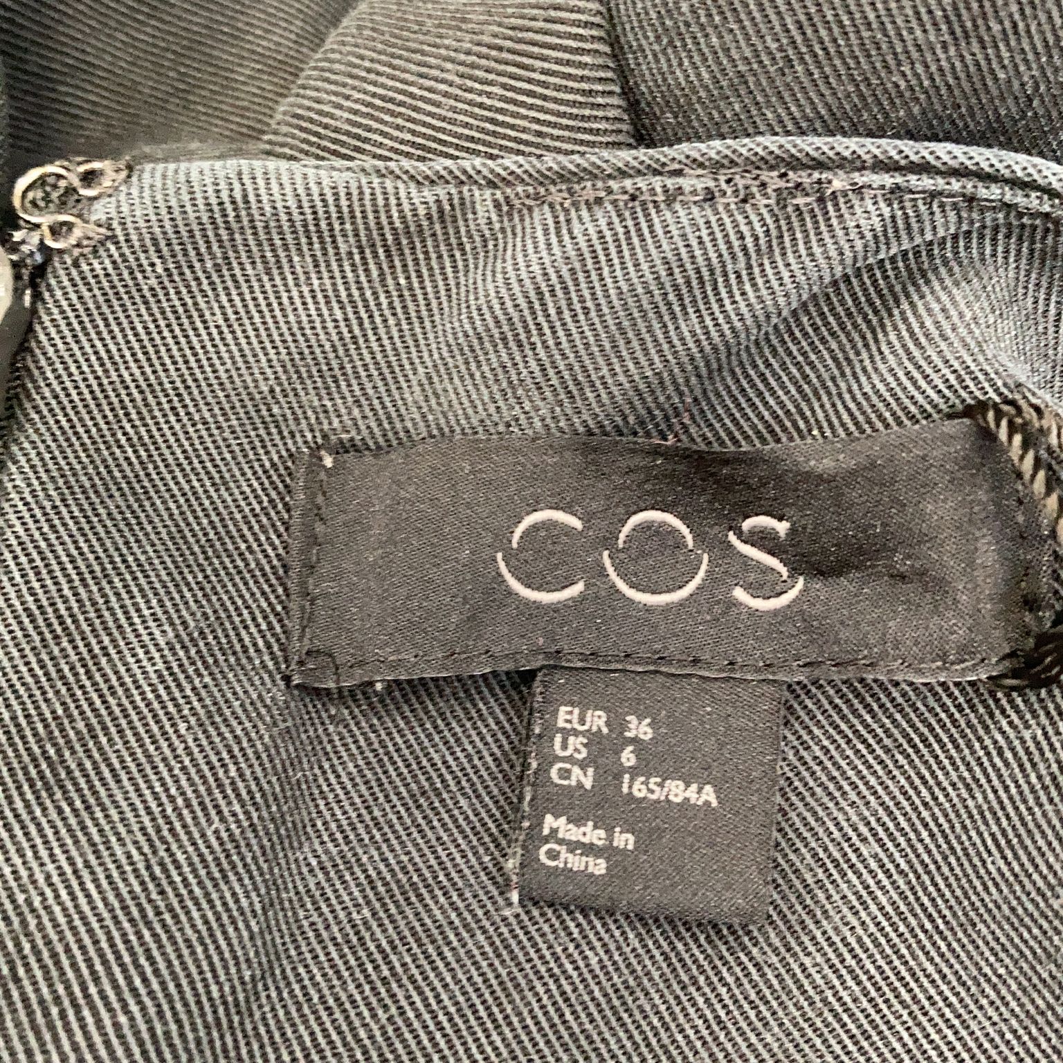 COS