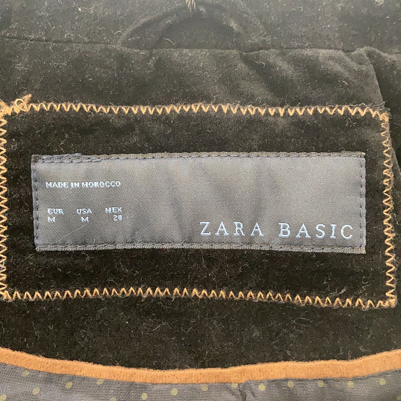 Zara Basic