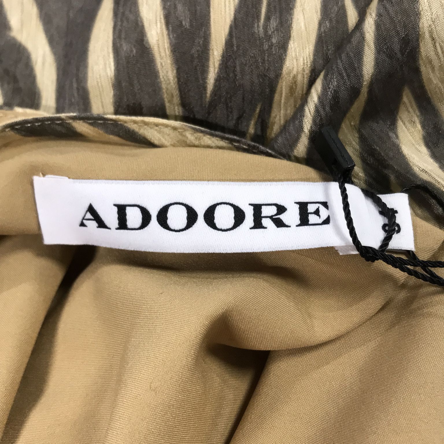 Adoore