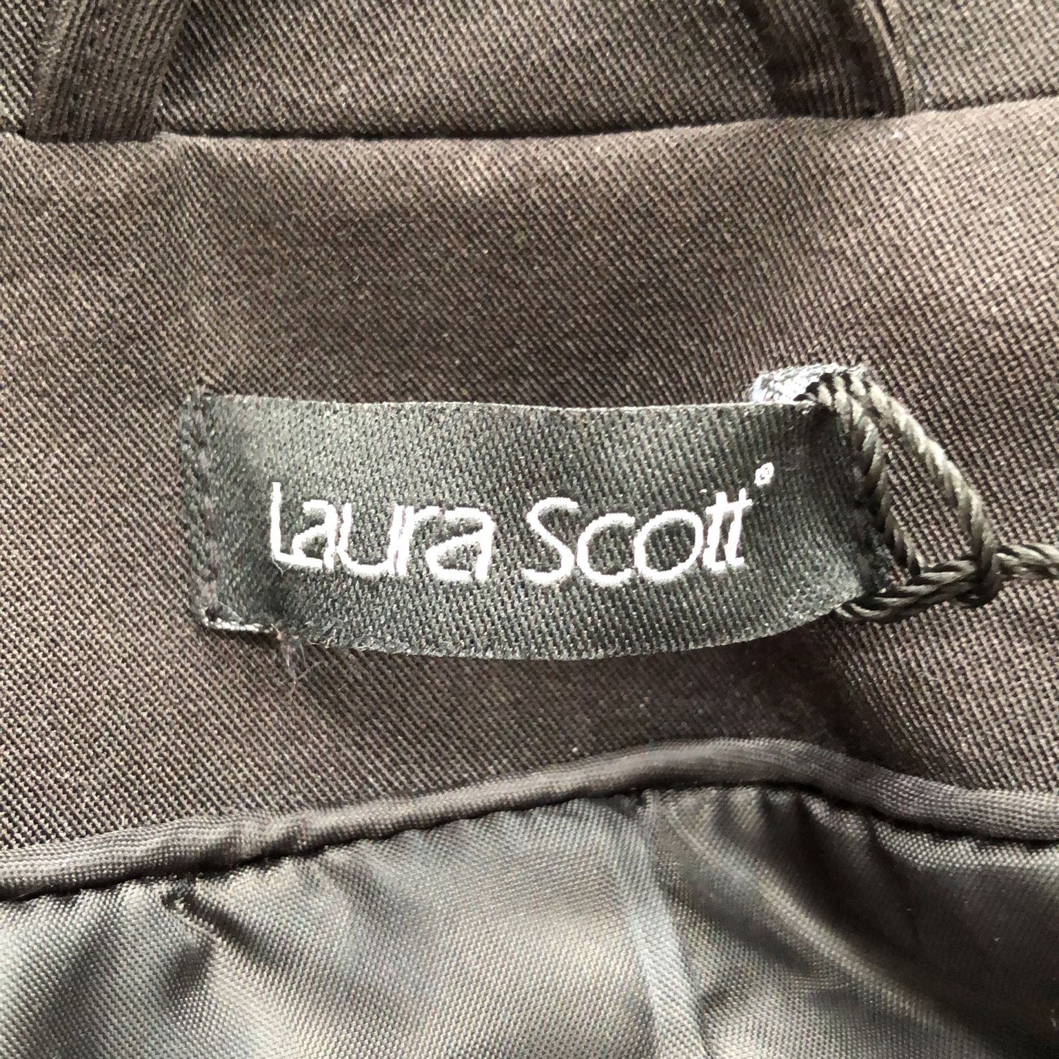 Laura Scott