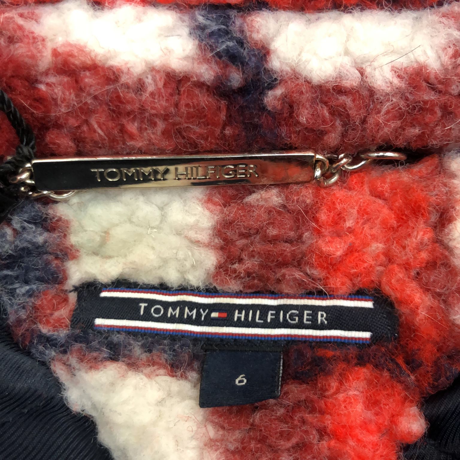 Tommy Hilfiger