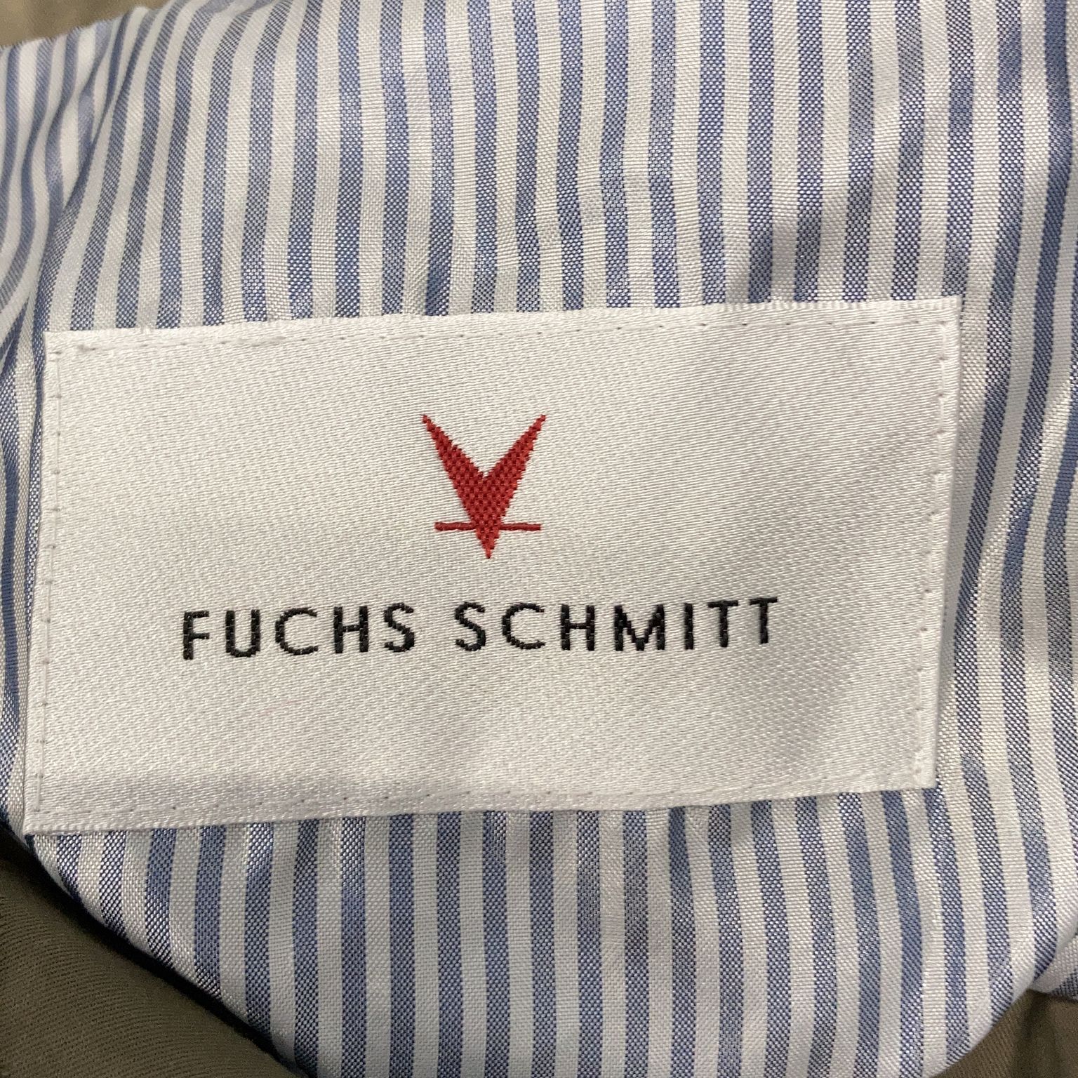 Fuchs Schmitt