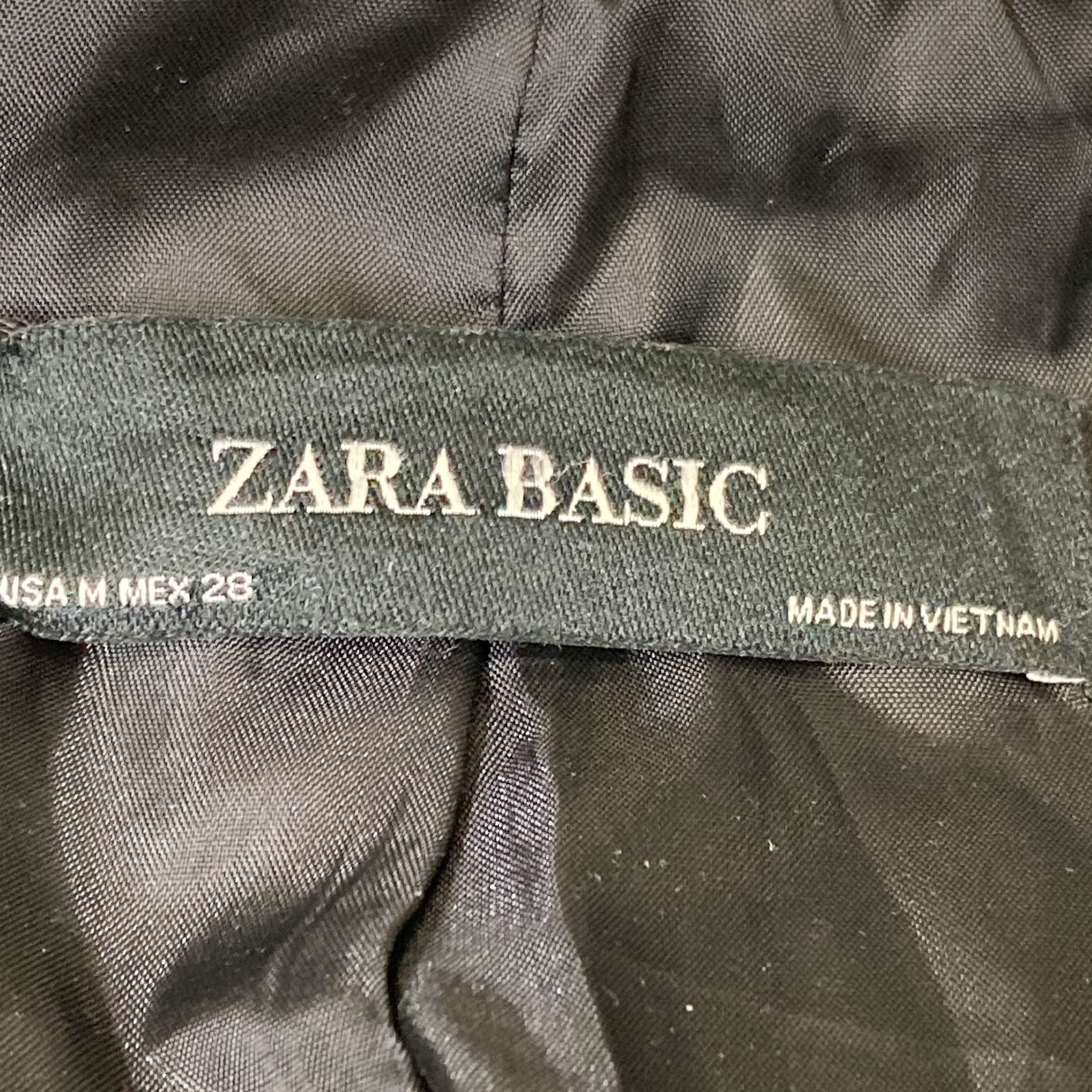 Zara Basic