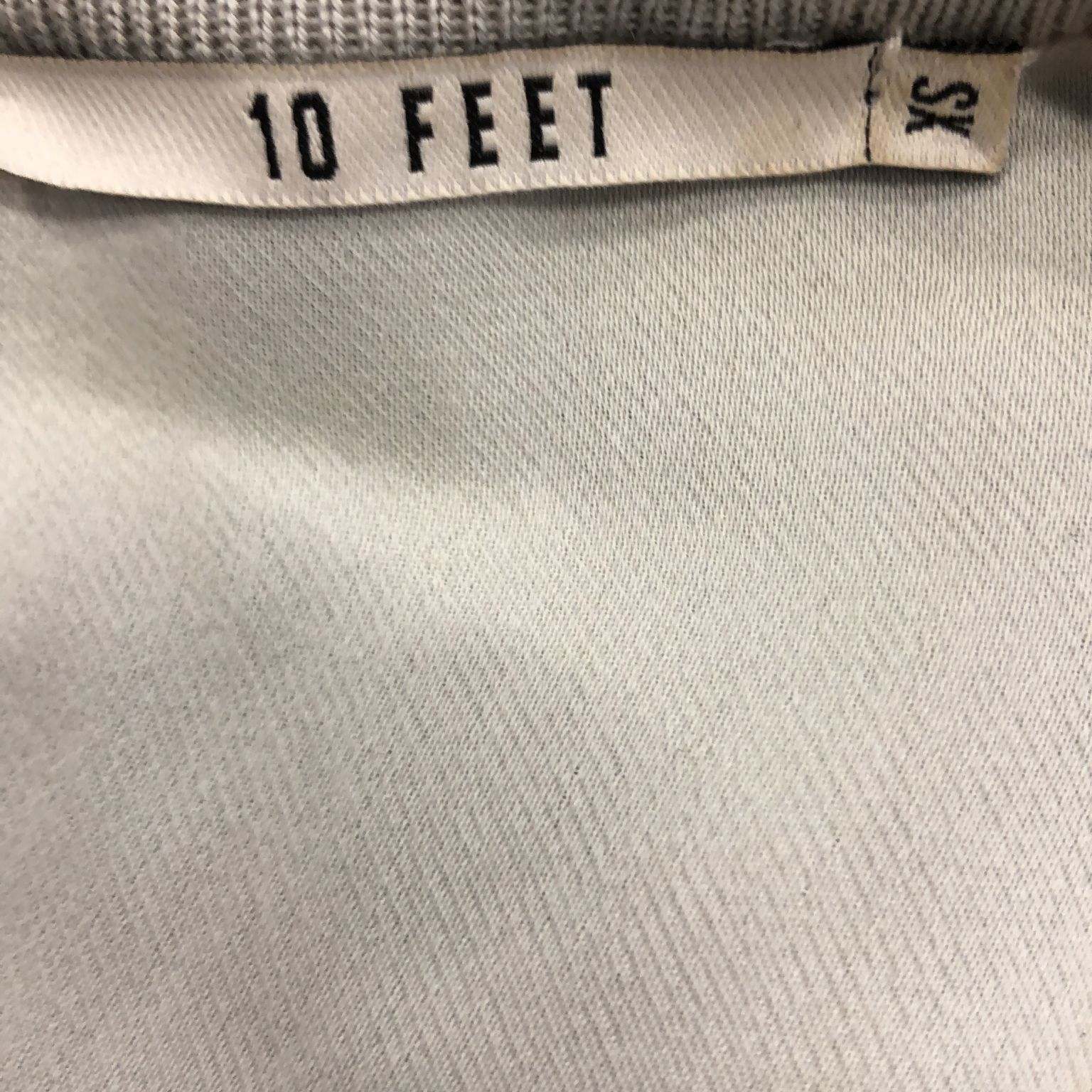 10 Feet