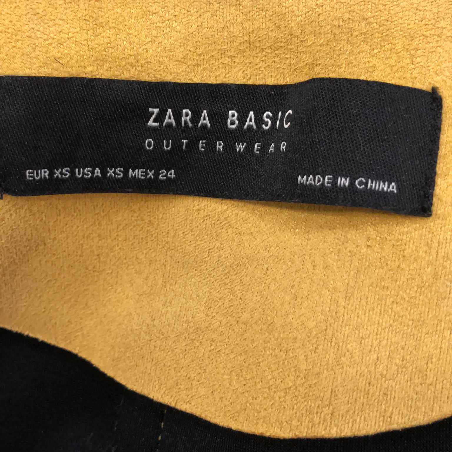 Zara Basic