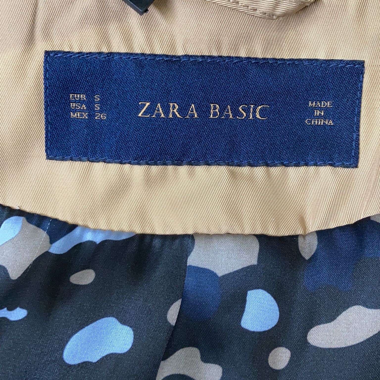 Zara Basic