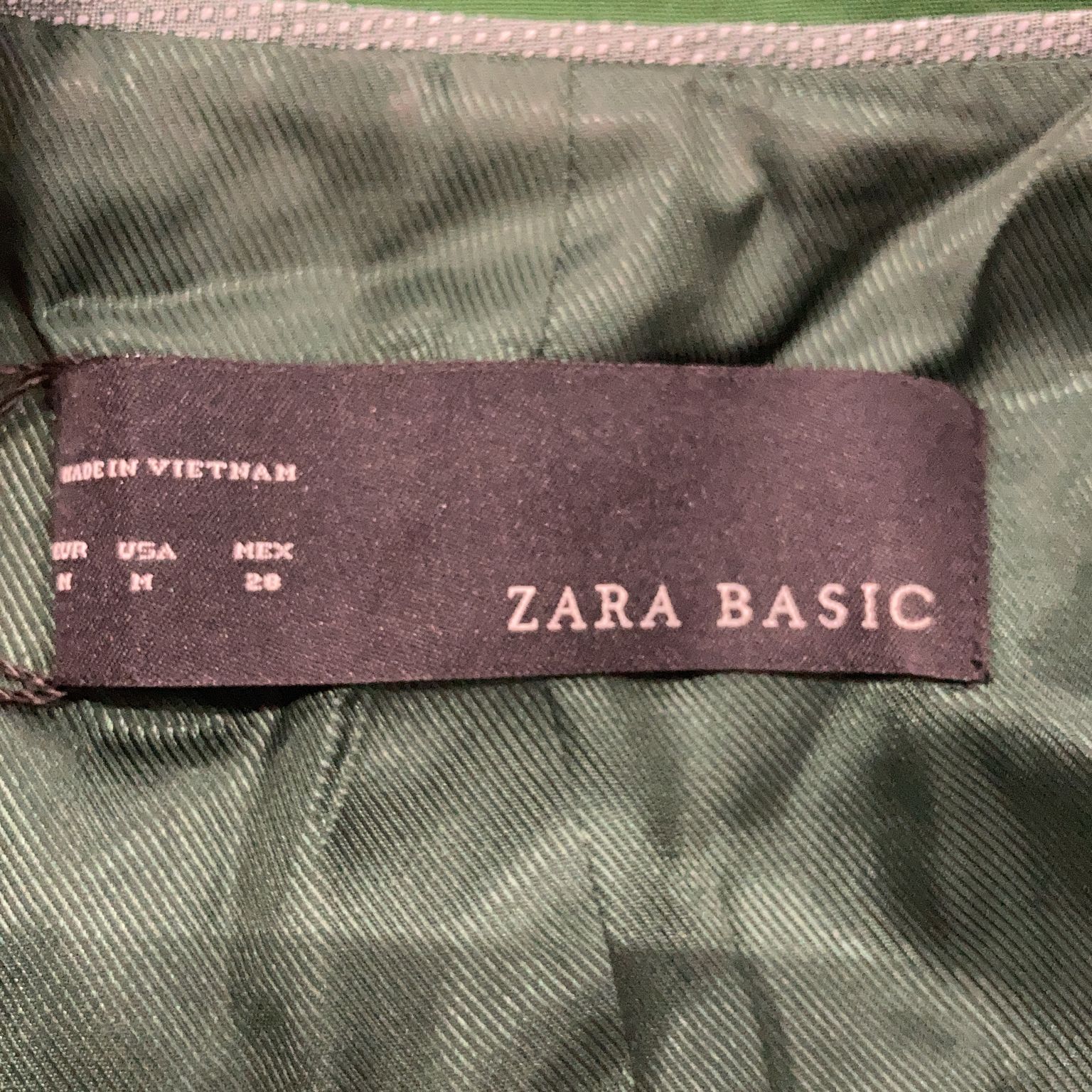 Zara Basic