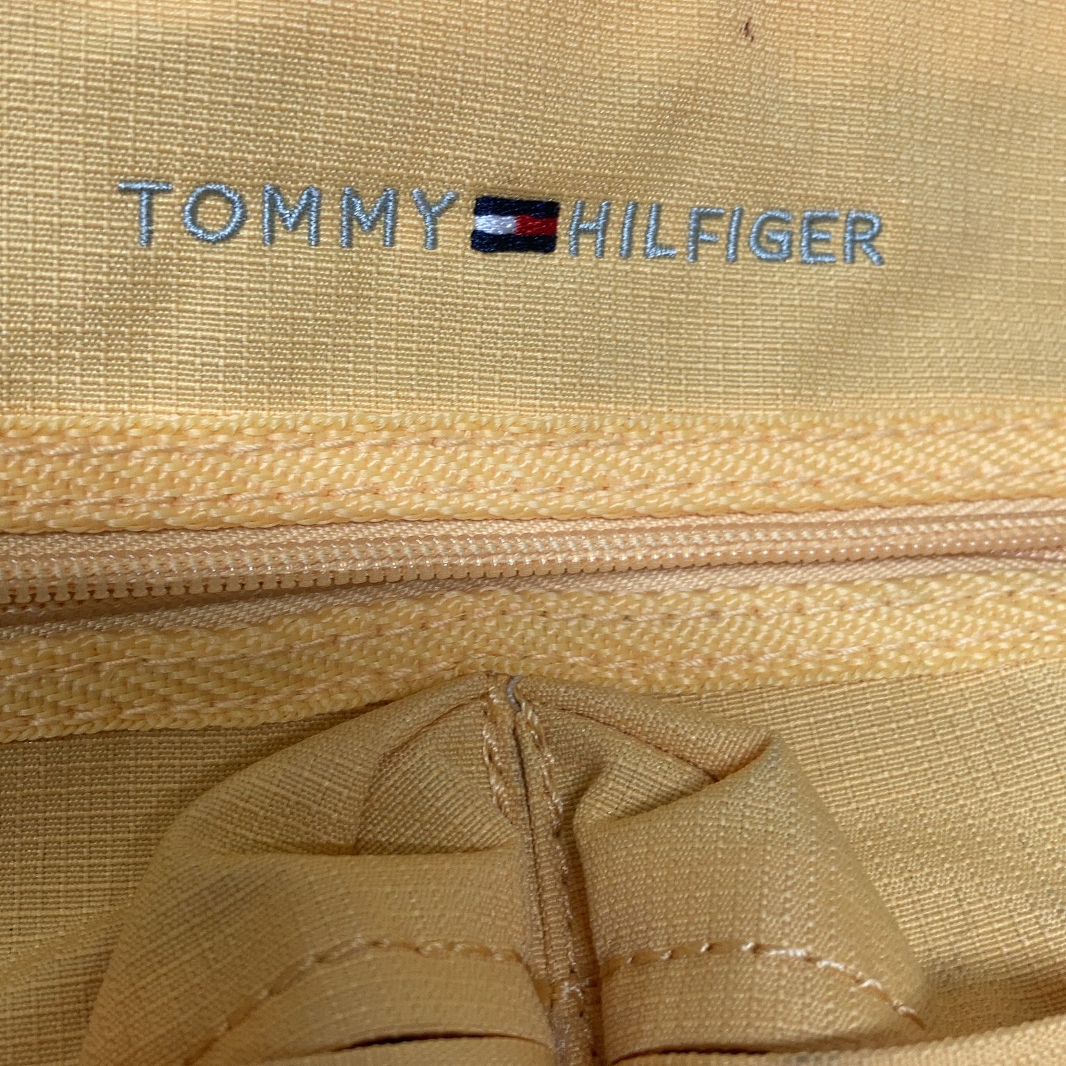 Tommy Hilfiger