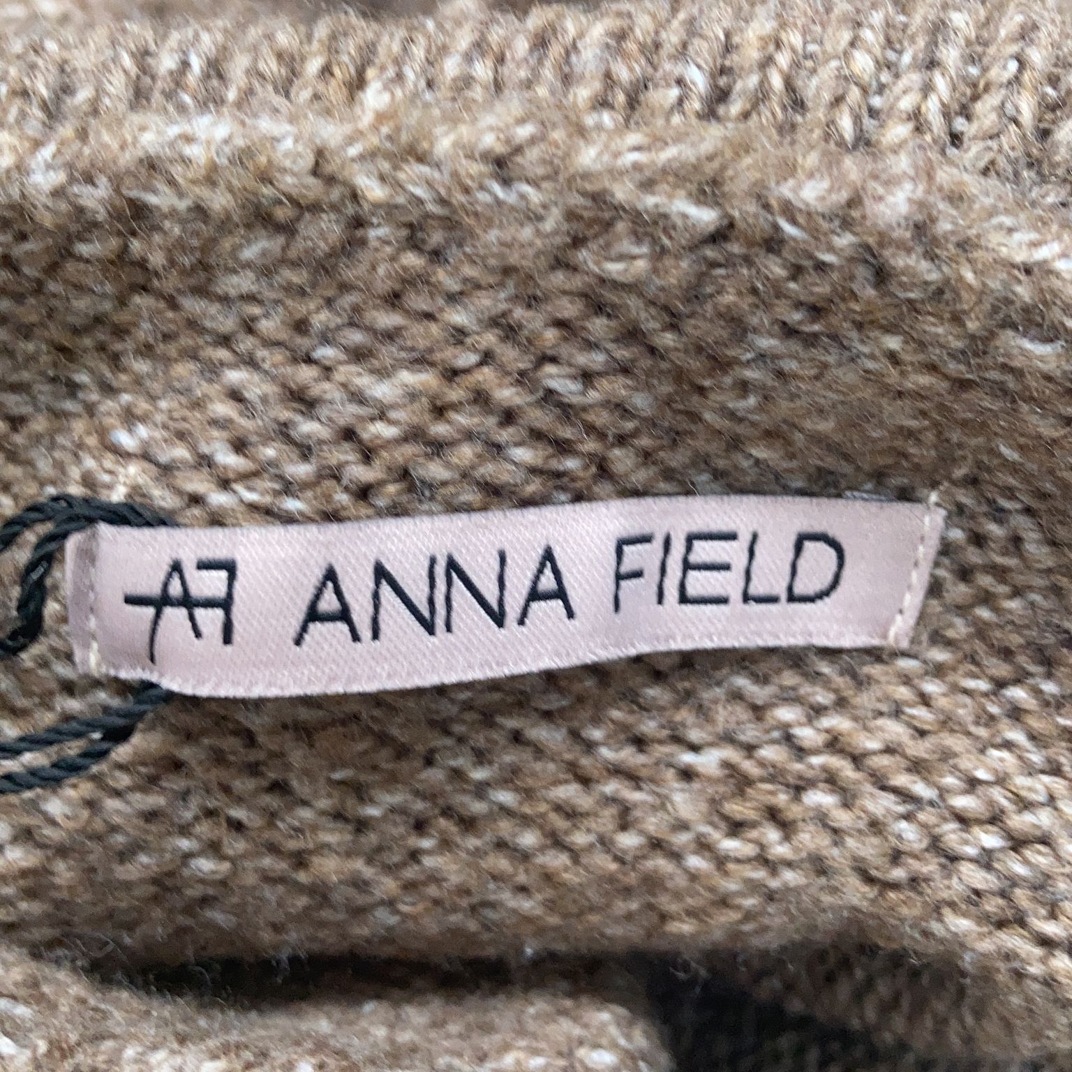 Anna Field