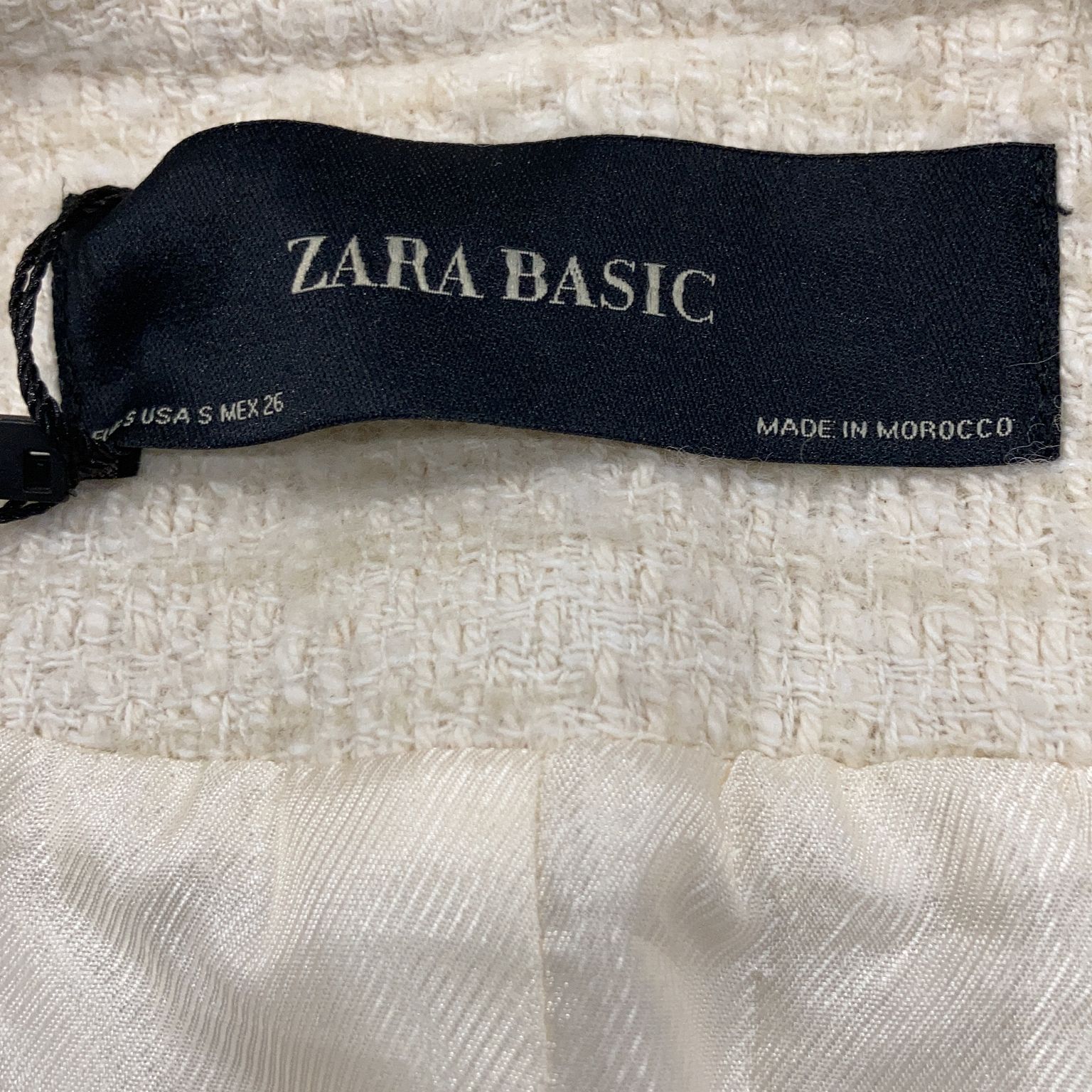 Zara Basic