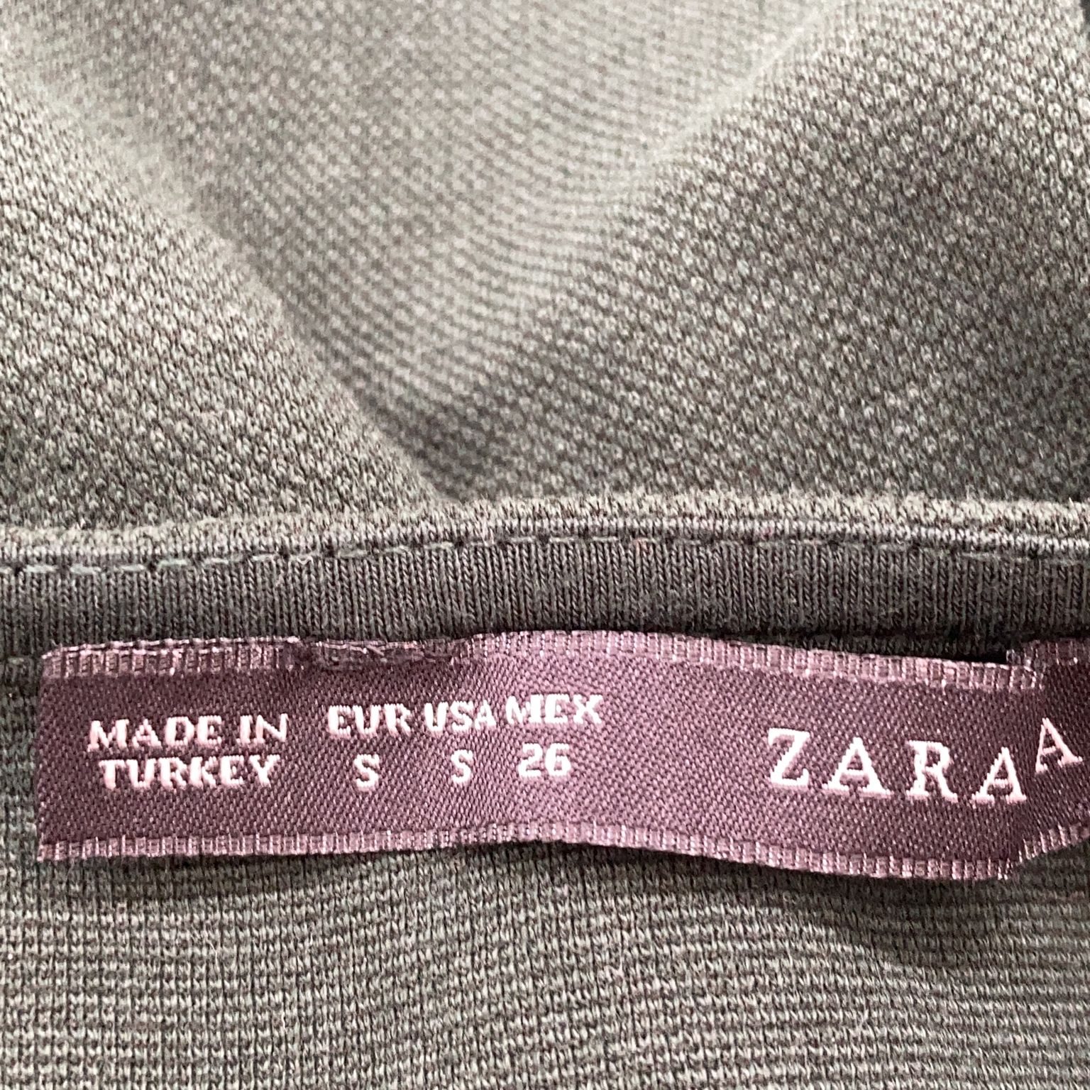 Zara Basic