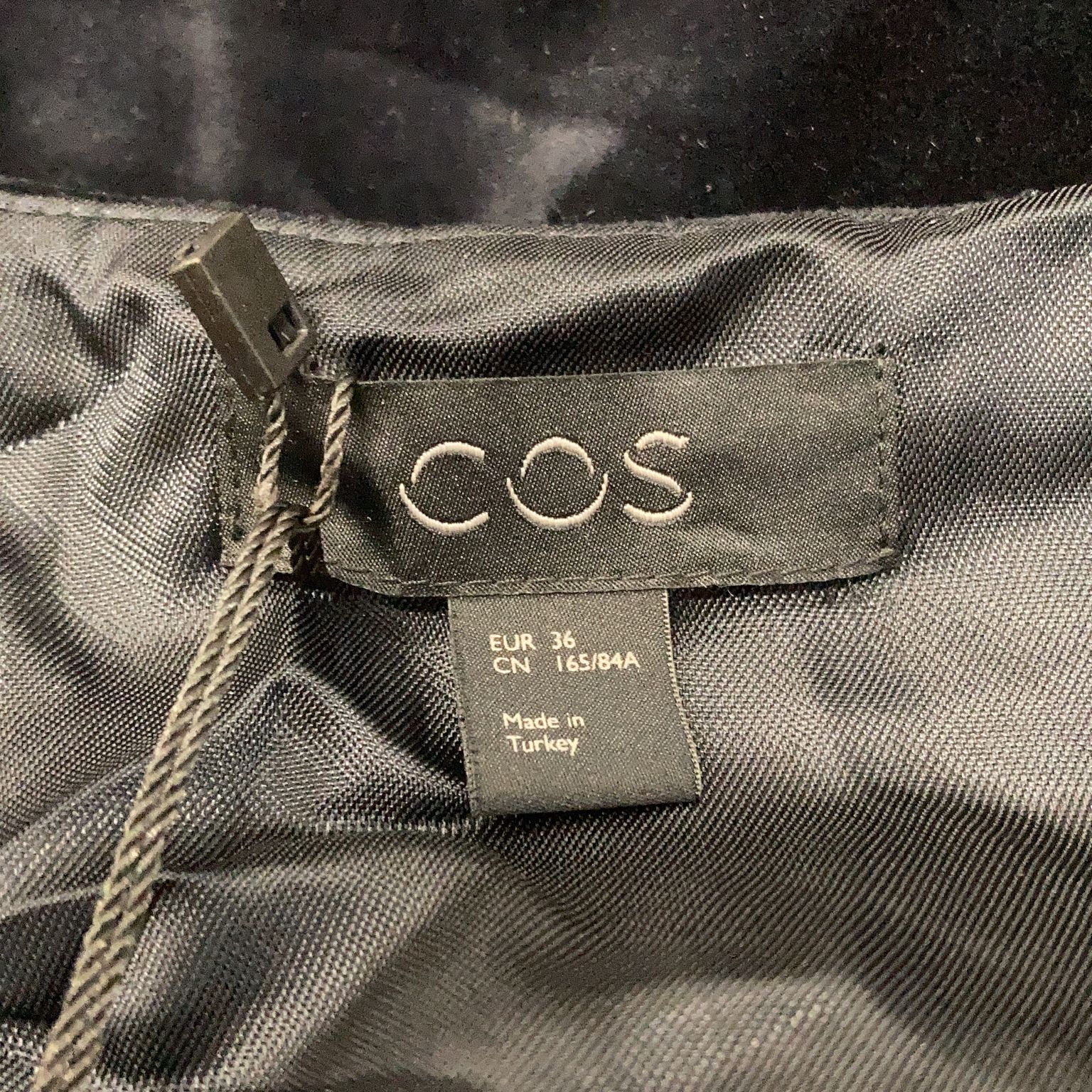 COS