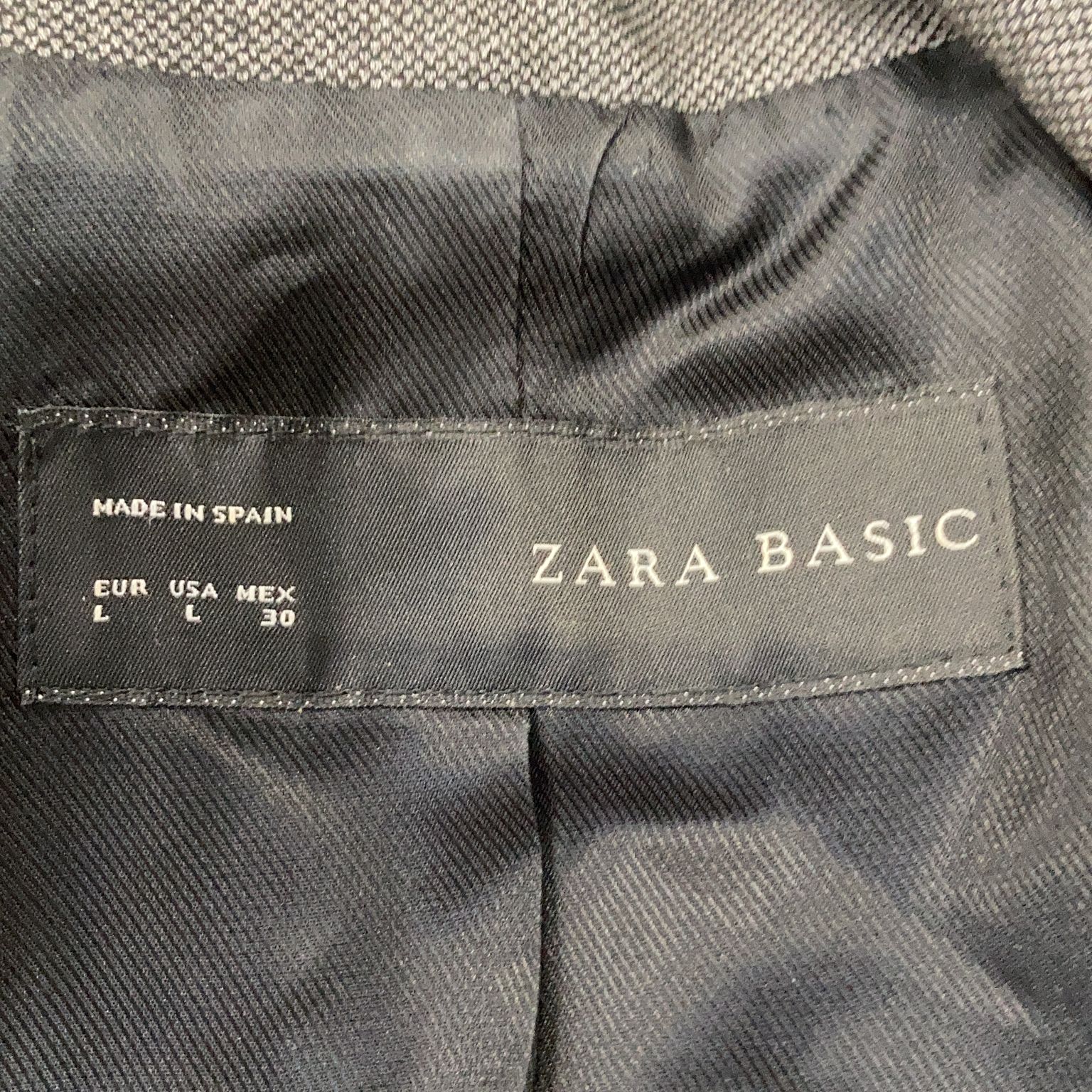 Zara Basic