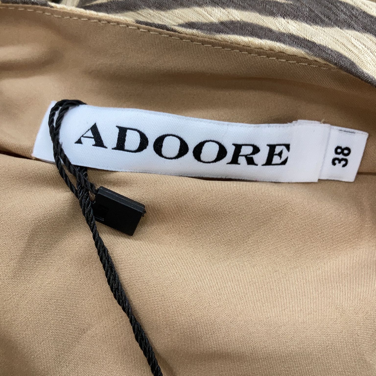 Adoore