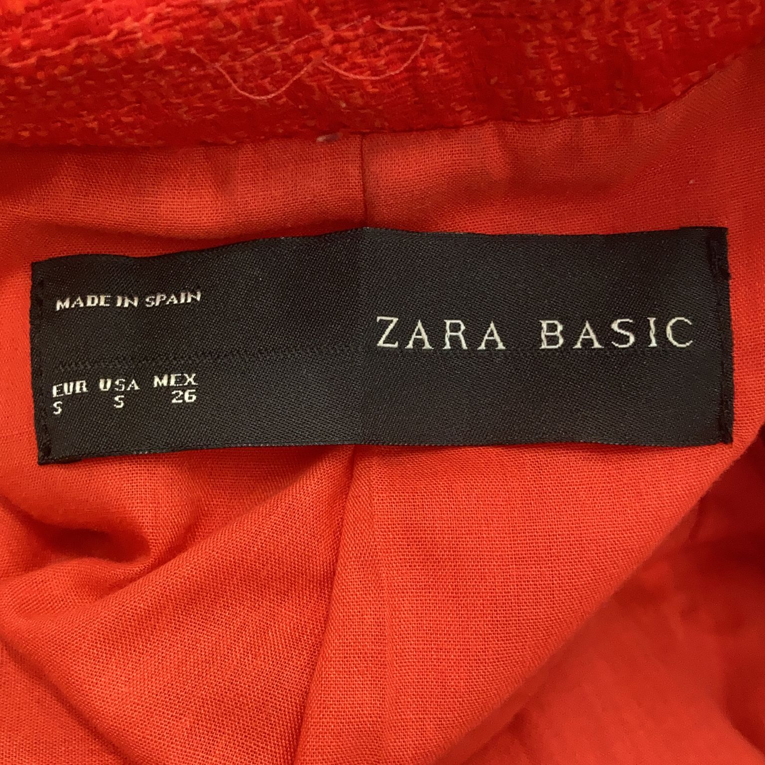 Zara Basic