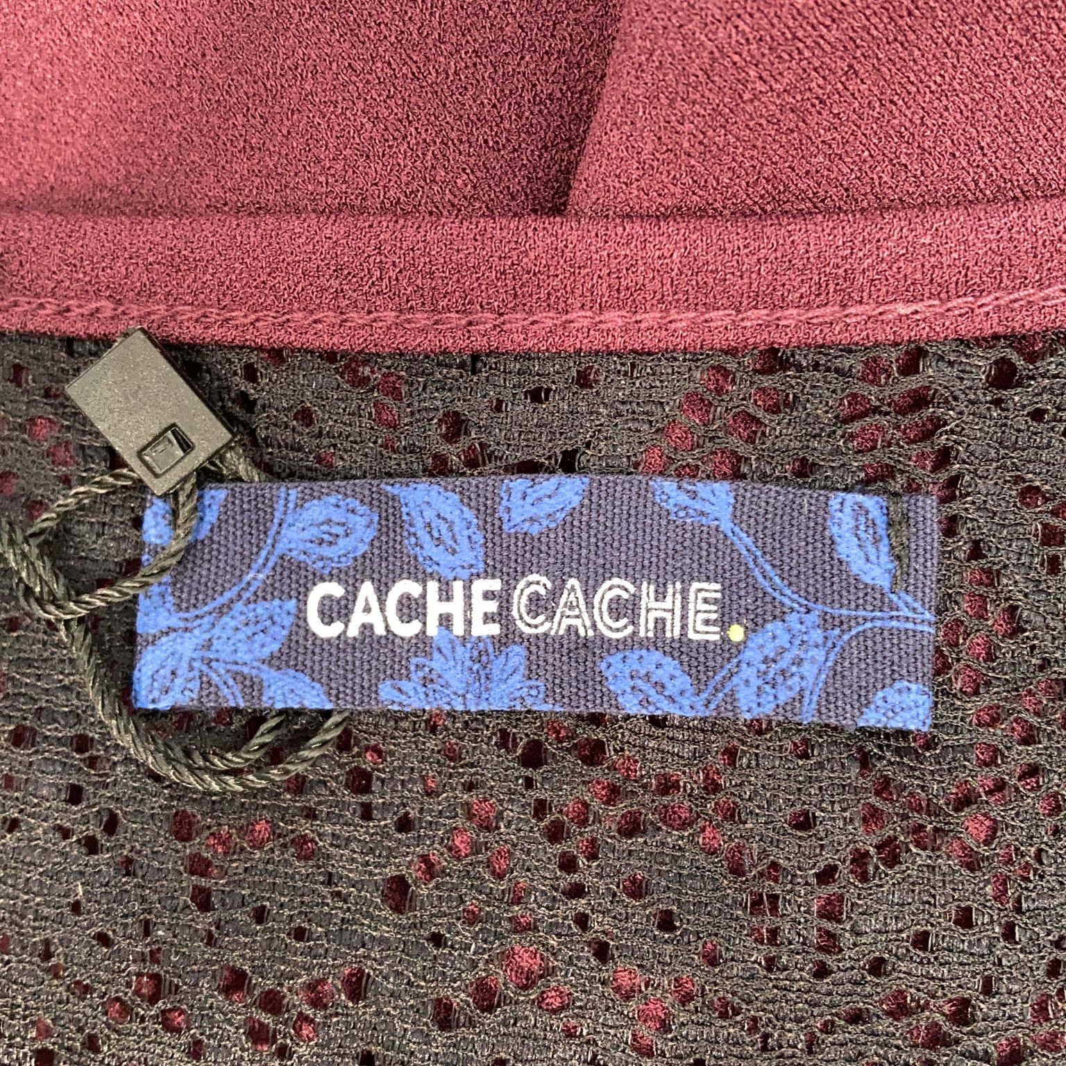 Cache Cache