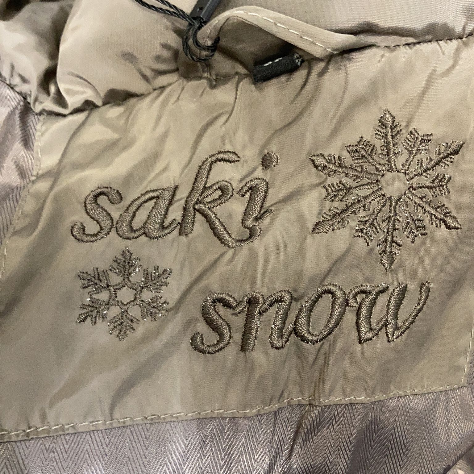 Saki Snow