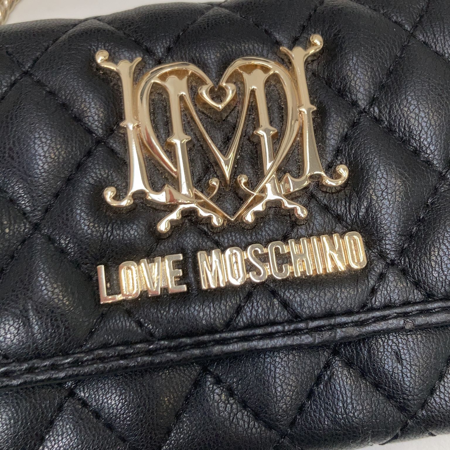 Love Moschino