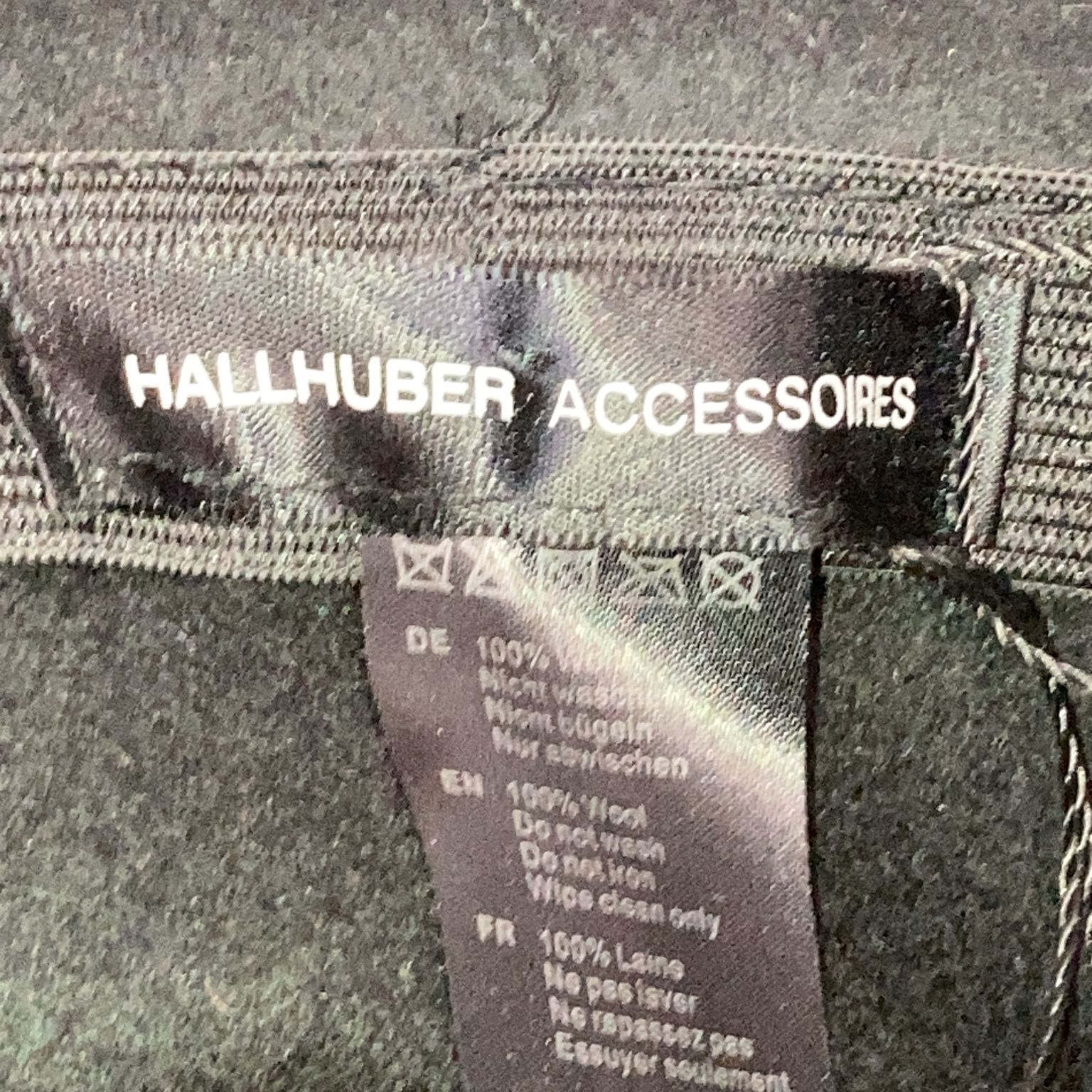 Hallhuber Accessories