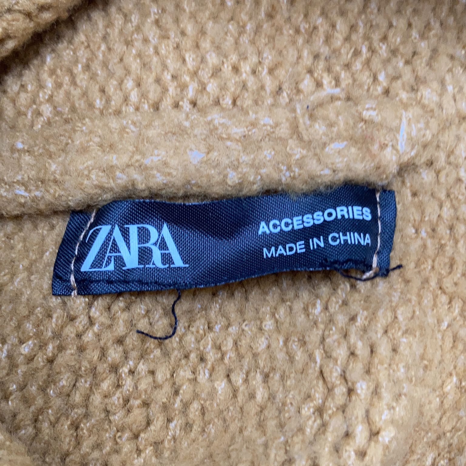 Zara Accessories