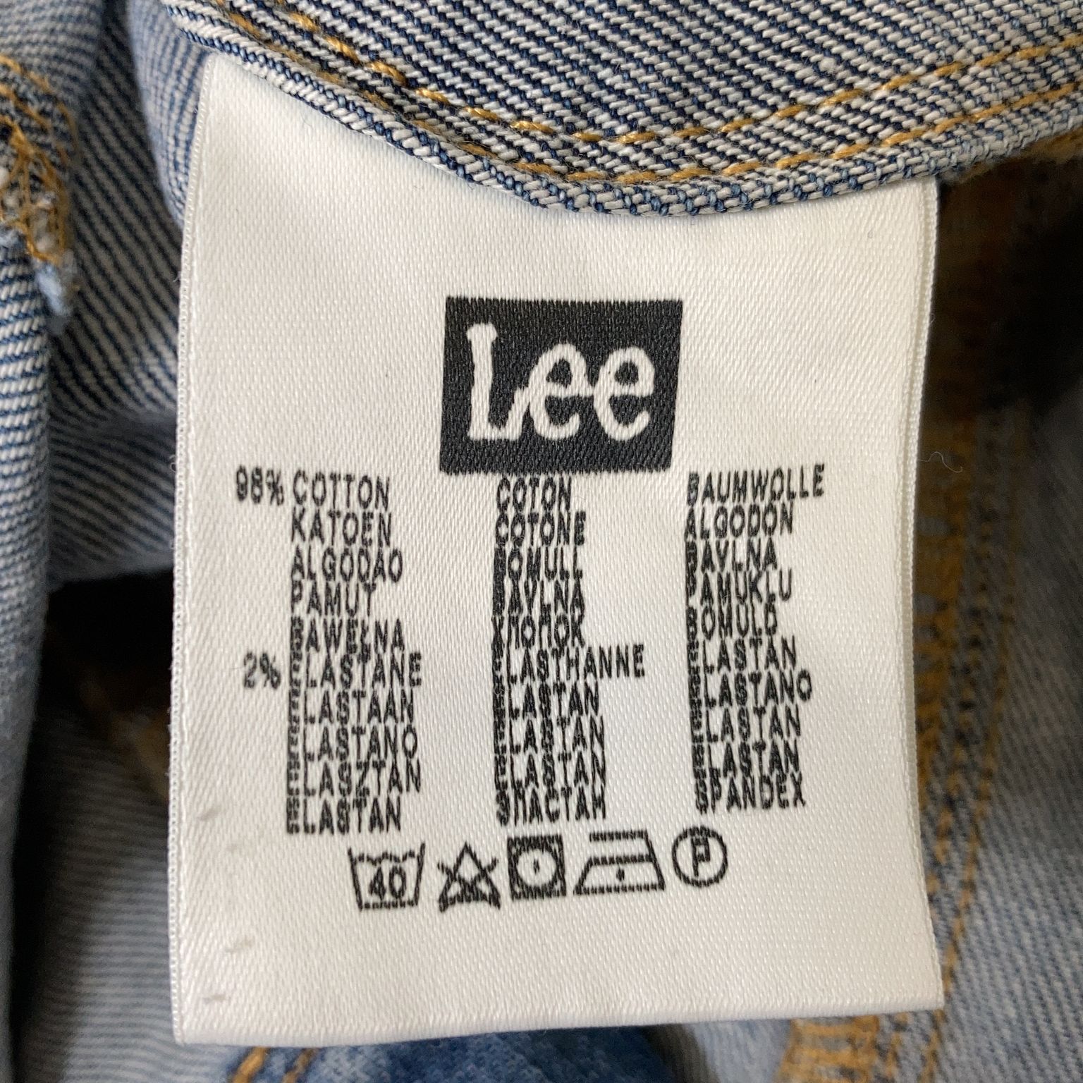 Lee