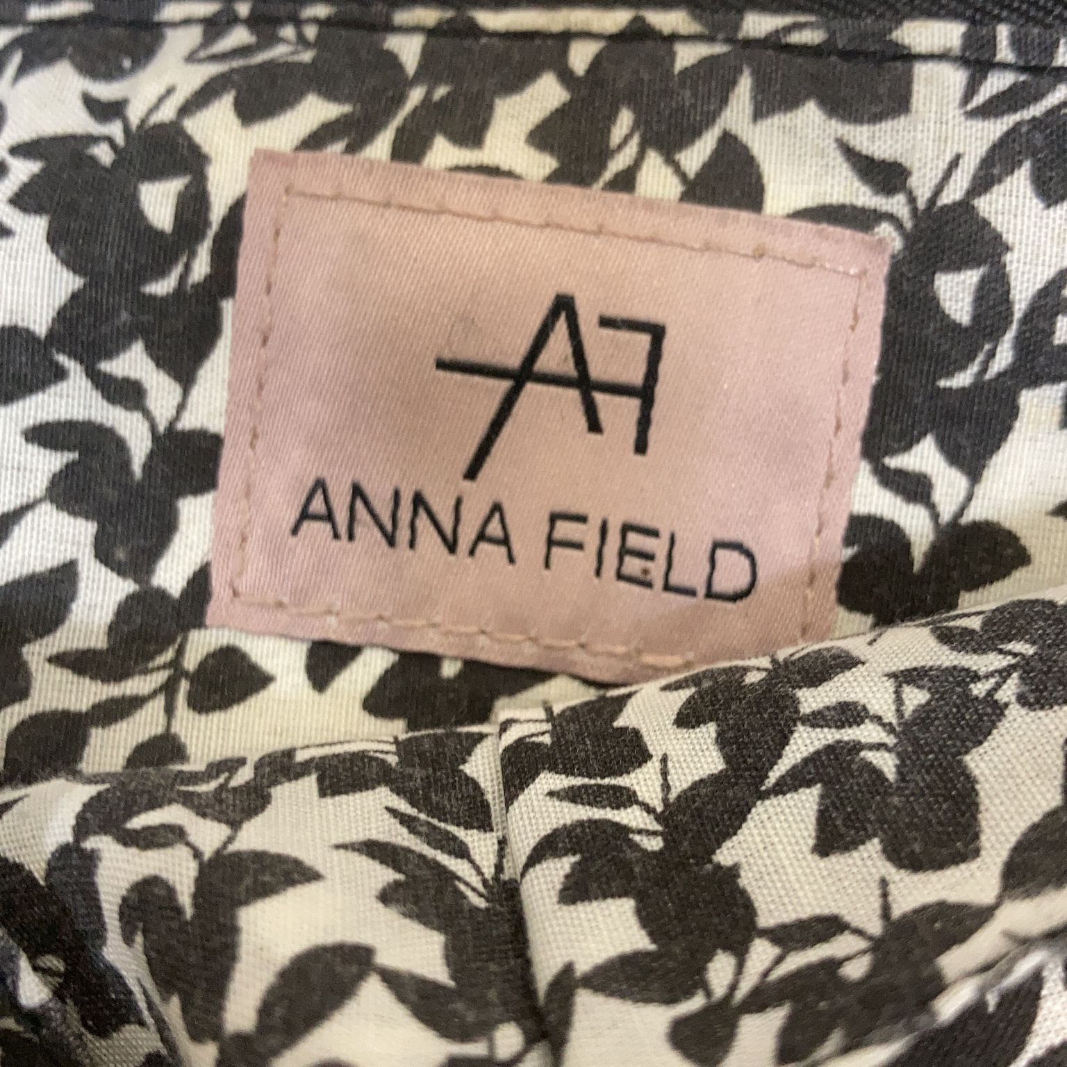 Anna Field