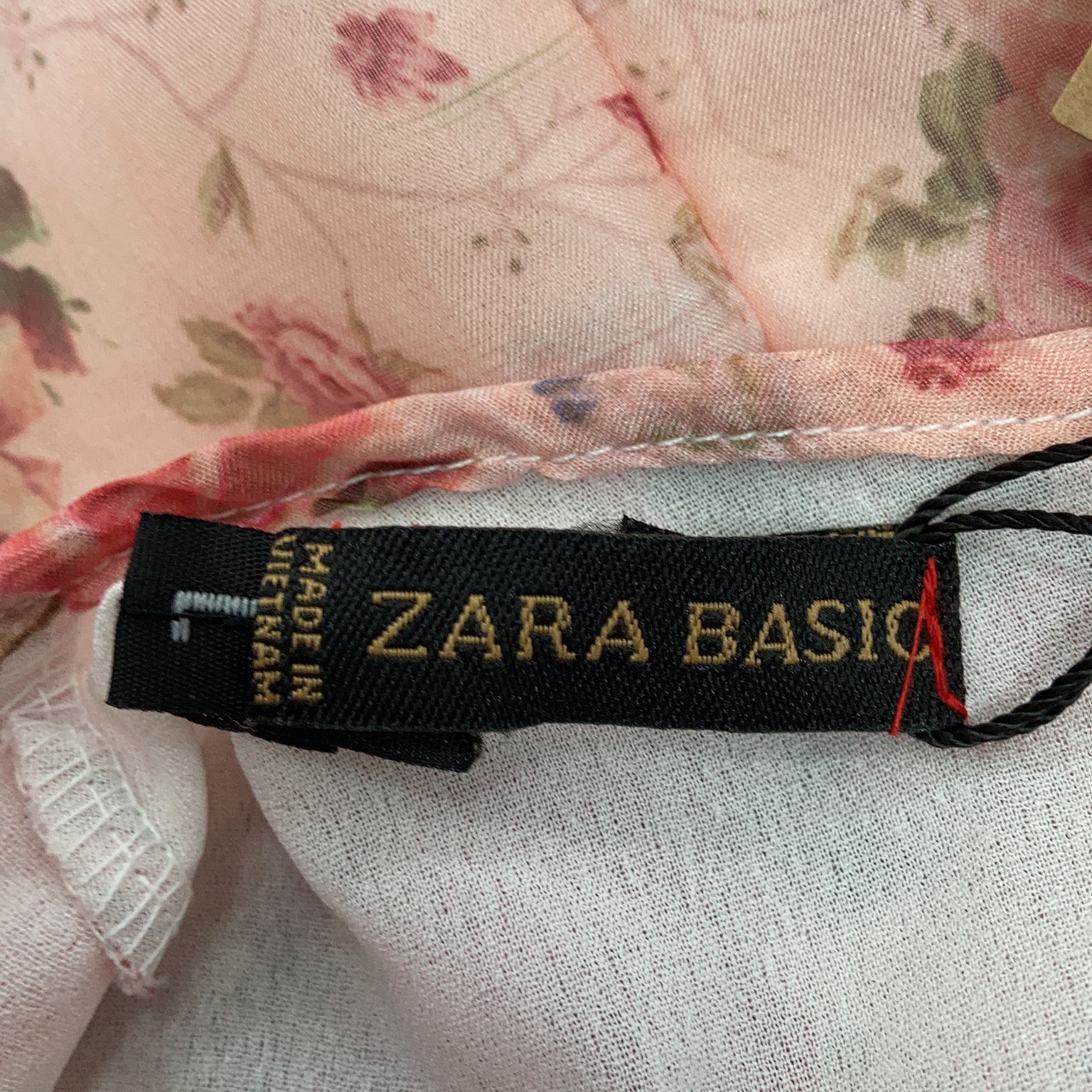 Zara Basic