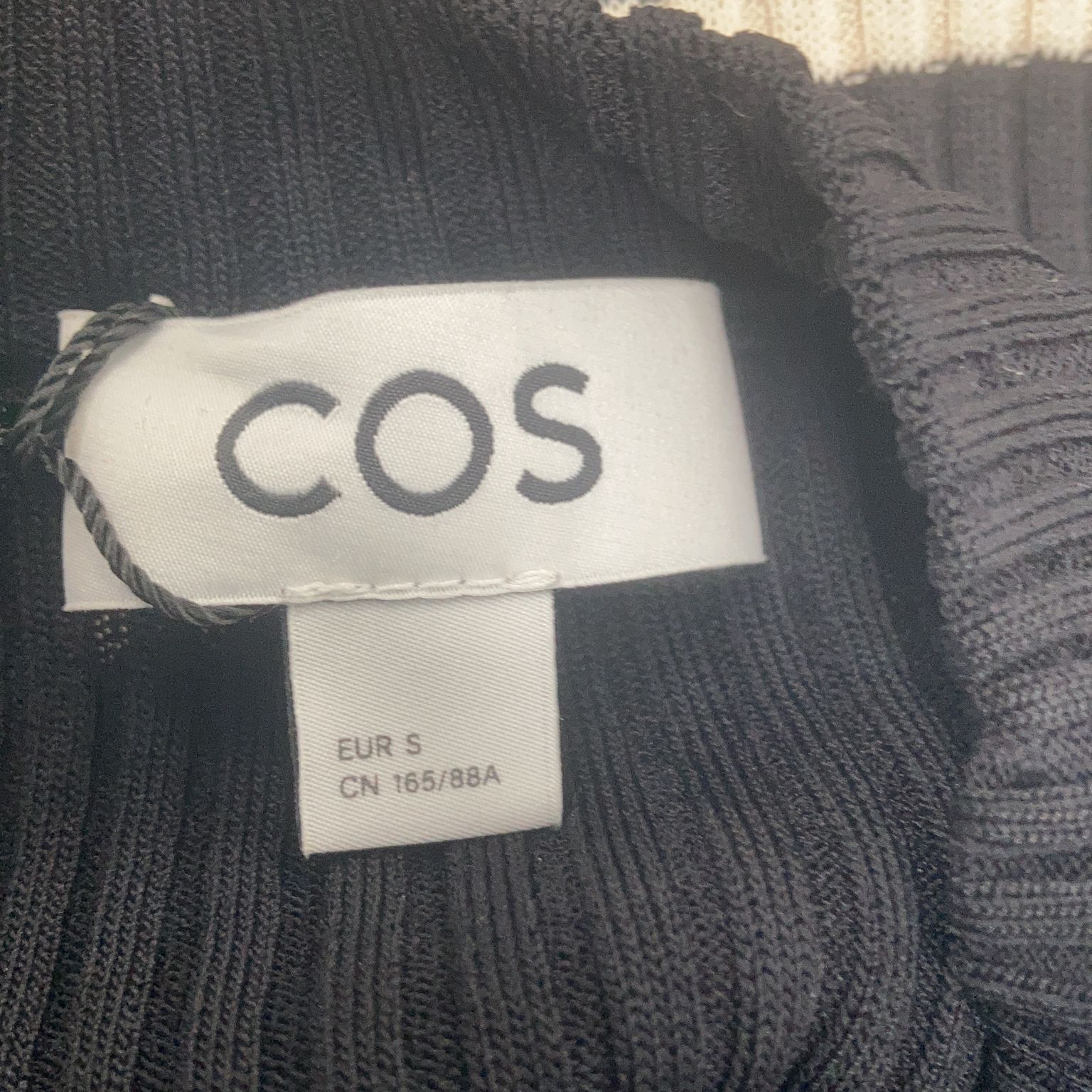 COS