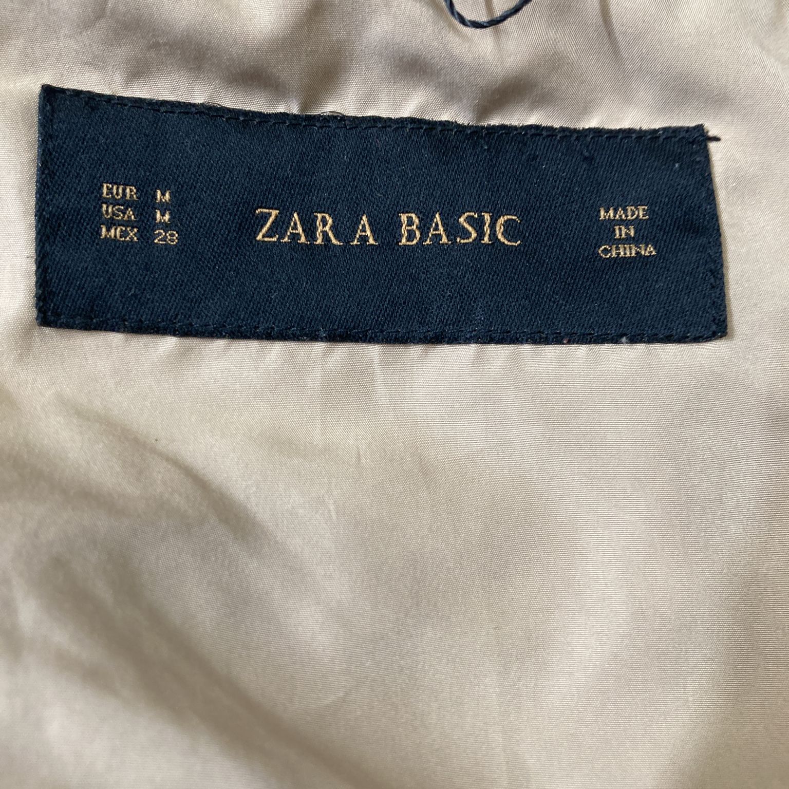 Zara Basic