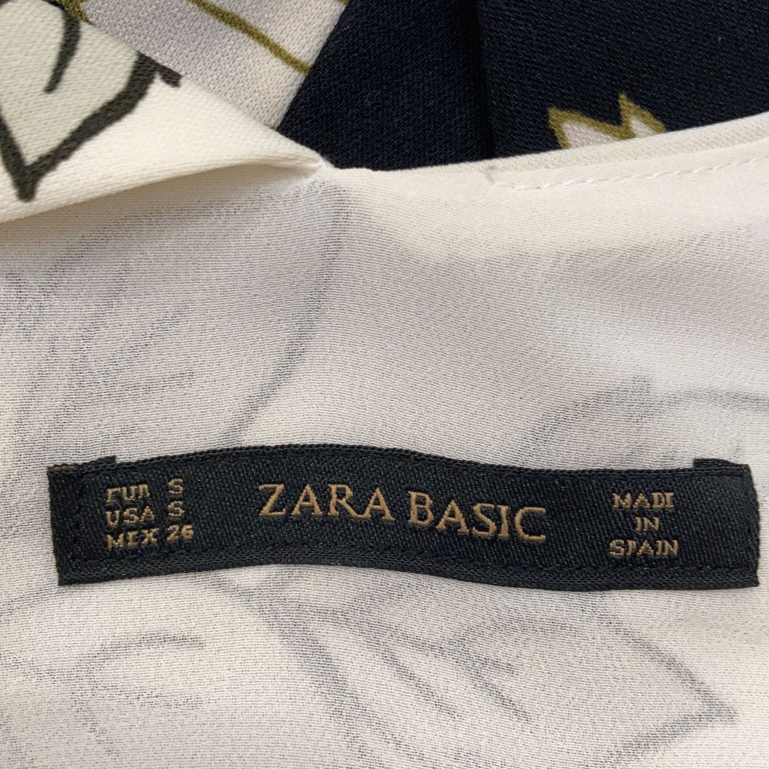 Zara Basic